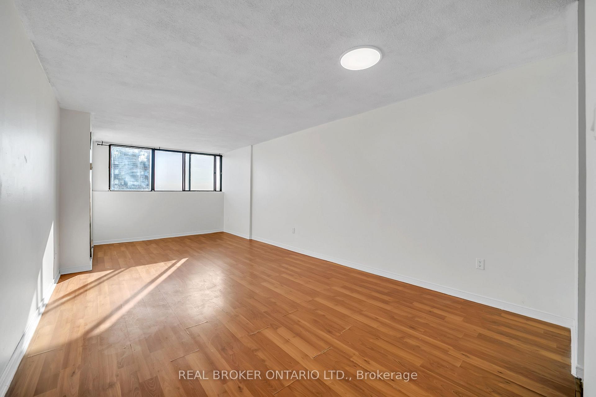 Photo 10 of Unit 810, 10 Tapscott Road, Scarborough, Malvern — HOMEH