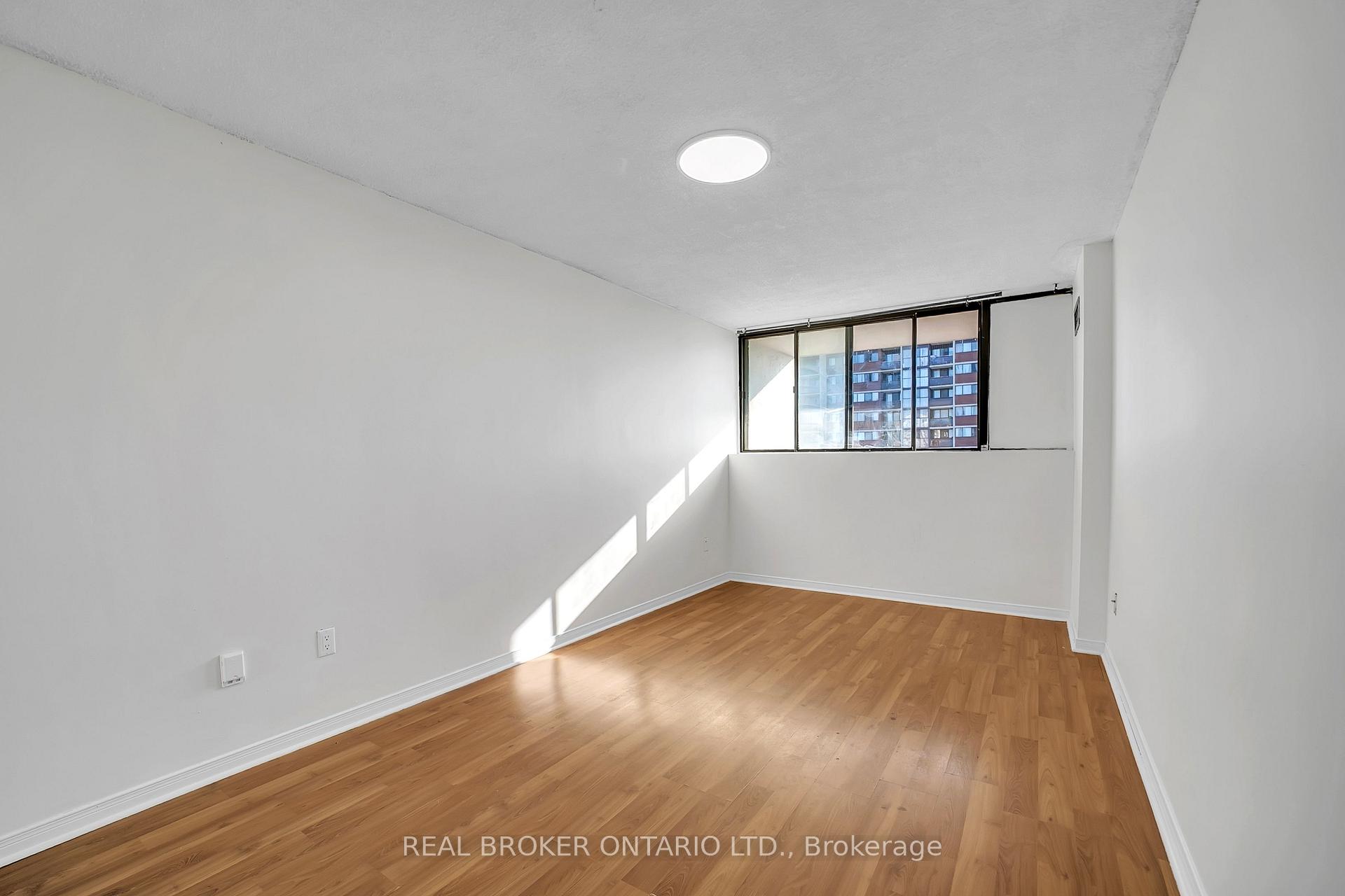 Photo 15 of Unit 810, 10 Tapscott Road, Scarborough, Malvern — HOMEH