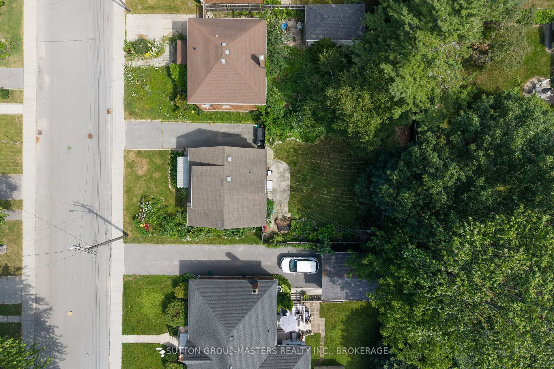 Photo 3 of 187 Willingdon Avenue, Kingston, Central City East — HOMEH