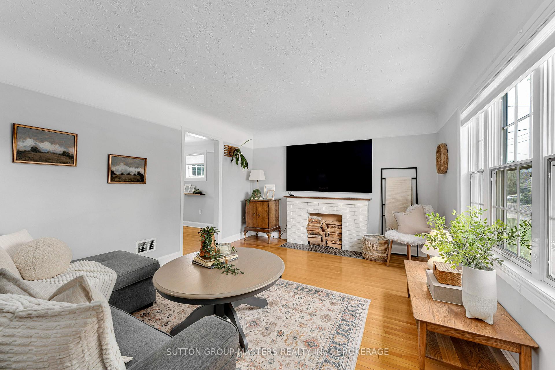 Photo 8 of 187 Willingdon Avenue, Kingston, Central City East — HOMEH