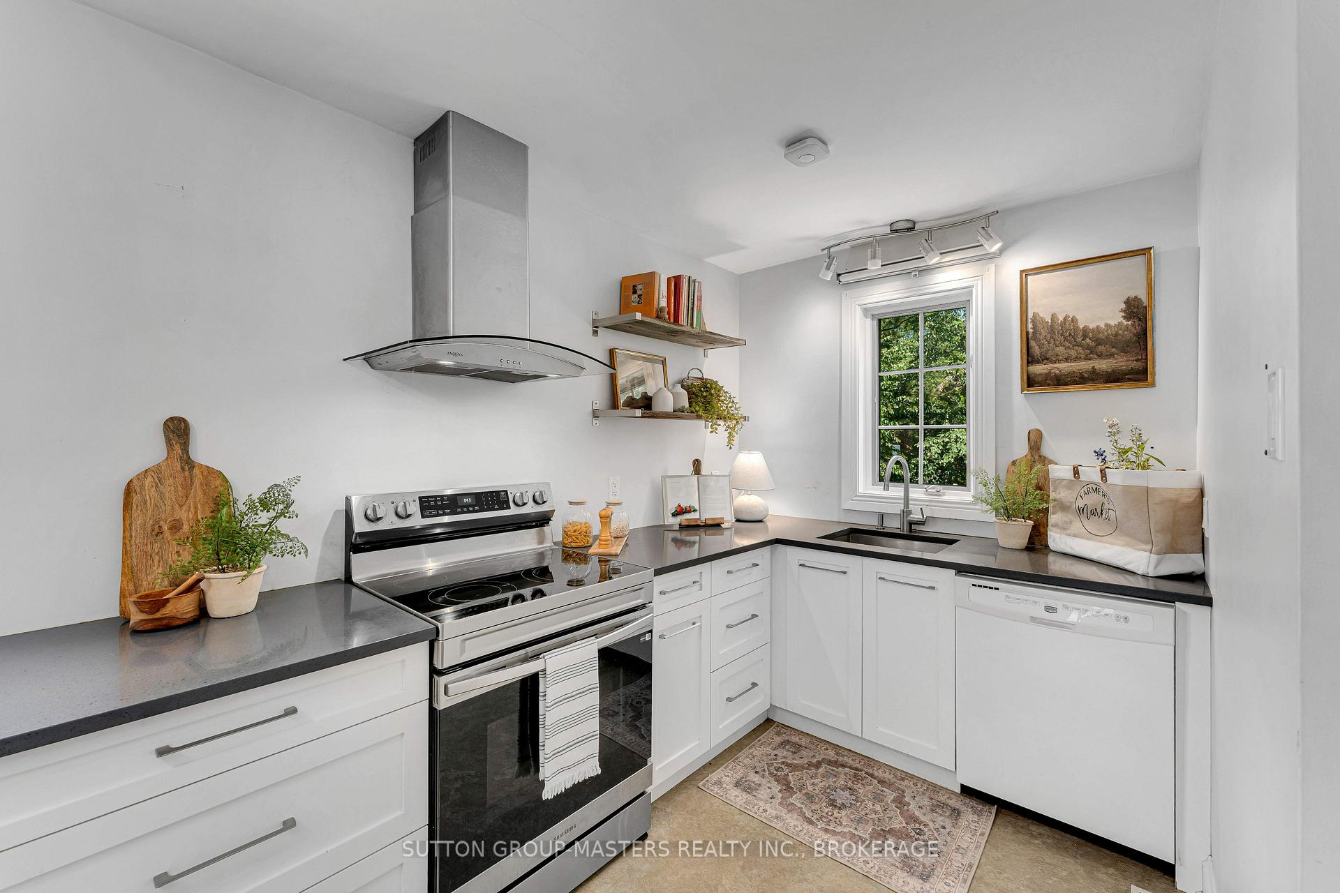 Photo 14 of 187 Willingdon Avenue, Kingston, Central City East — HOMEH