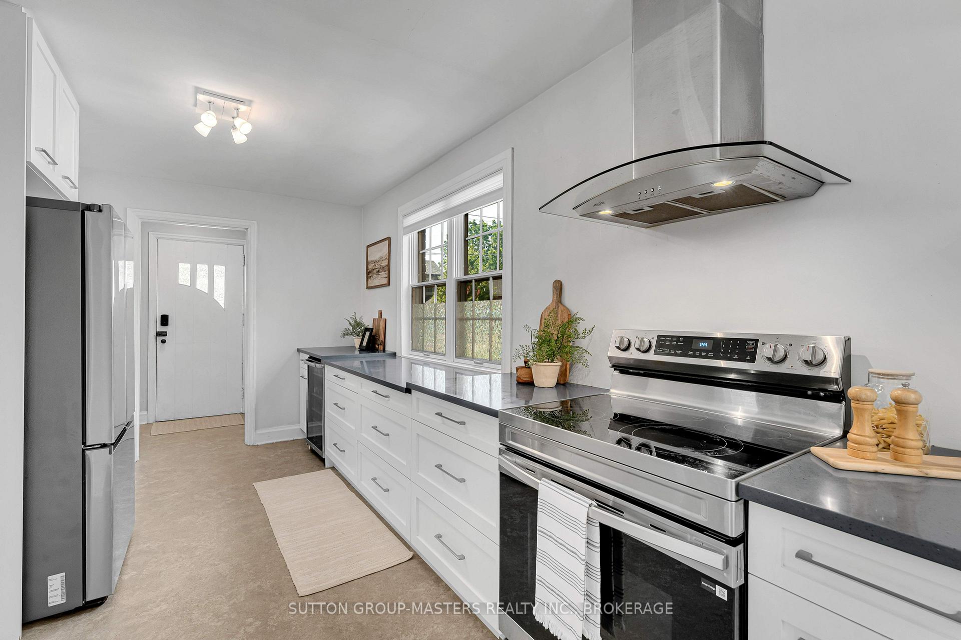 Photo 18 of 187 Willingdon Avenue, Kingston, Central City East — HOMEH