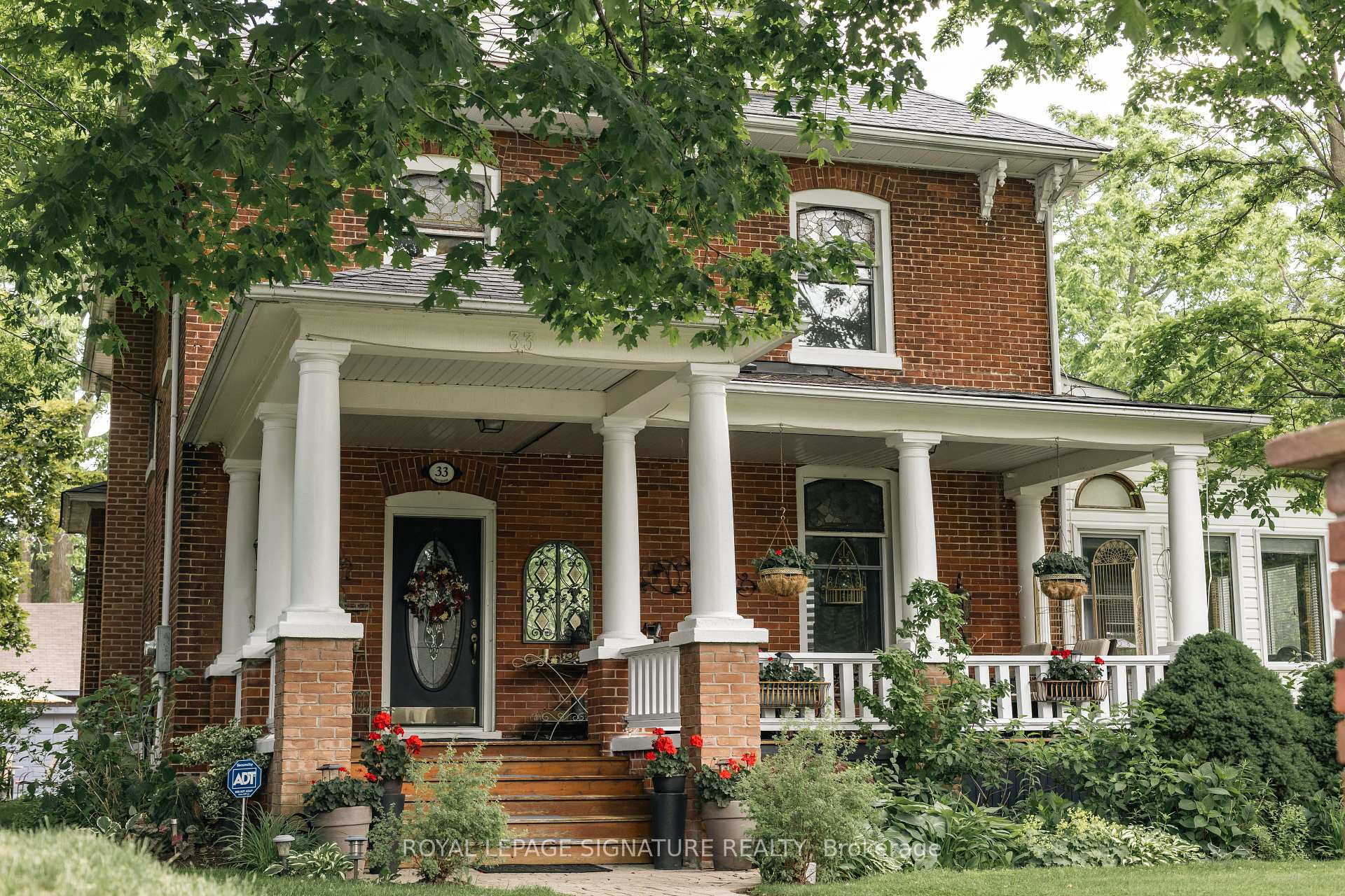 Photo of 33 Division Street