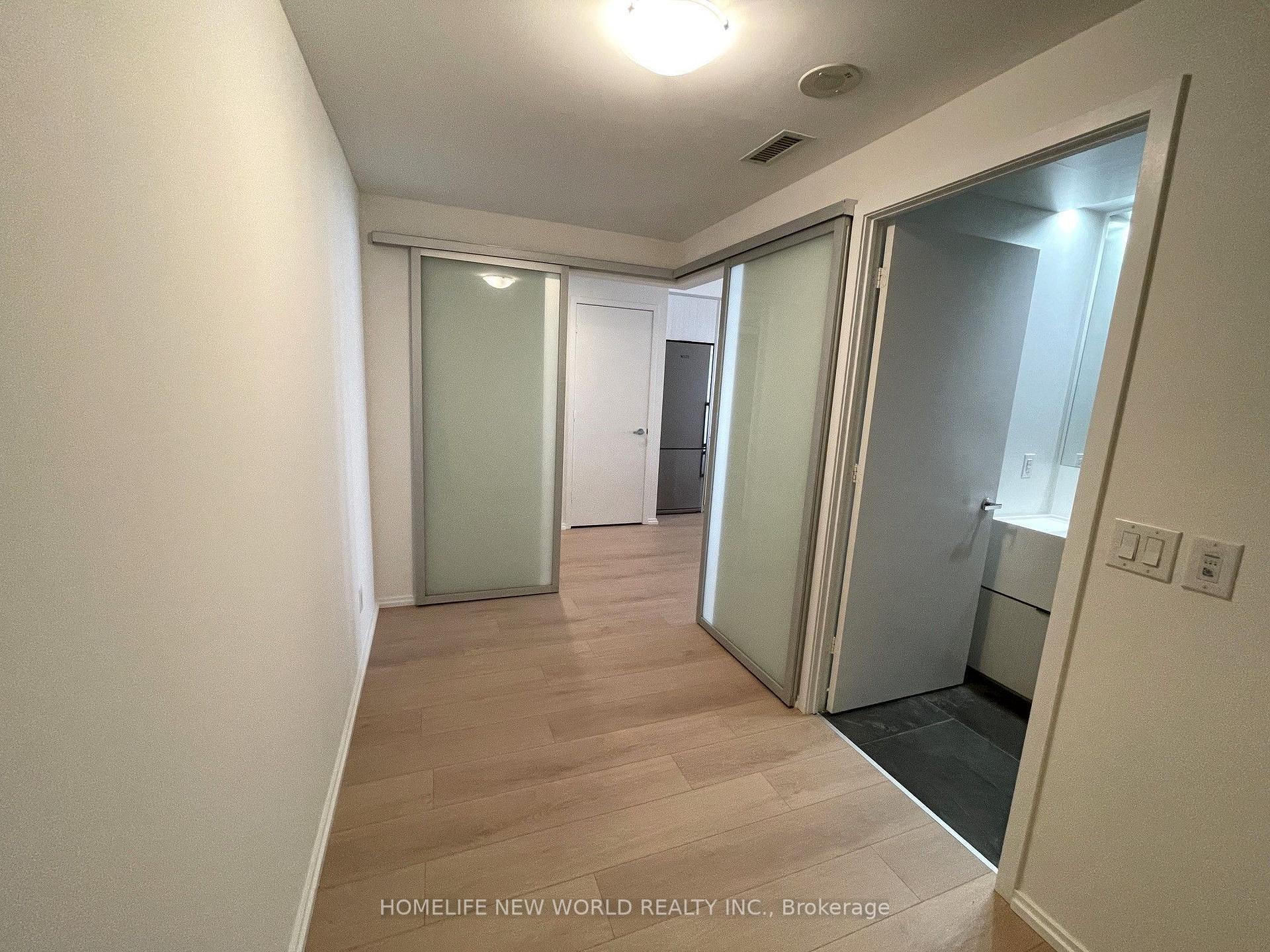 Photo 20 of Unit 2308, 1 Bloor Street E, Toronto, Church-Yonge Corridor — HOMEH