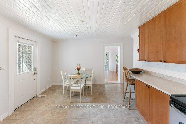 Photo 16 of 30 King Street, Prince Edward County, Picton Ward — HOMEH