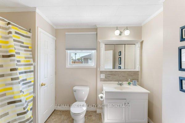 Photo 17 of 30 King Street, Prince Edward County, Picton Ward — HOMEH