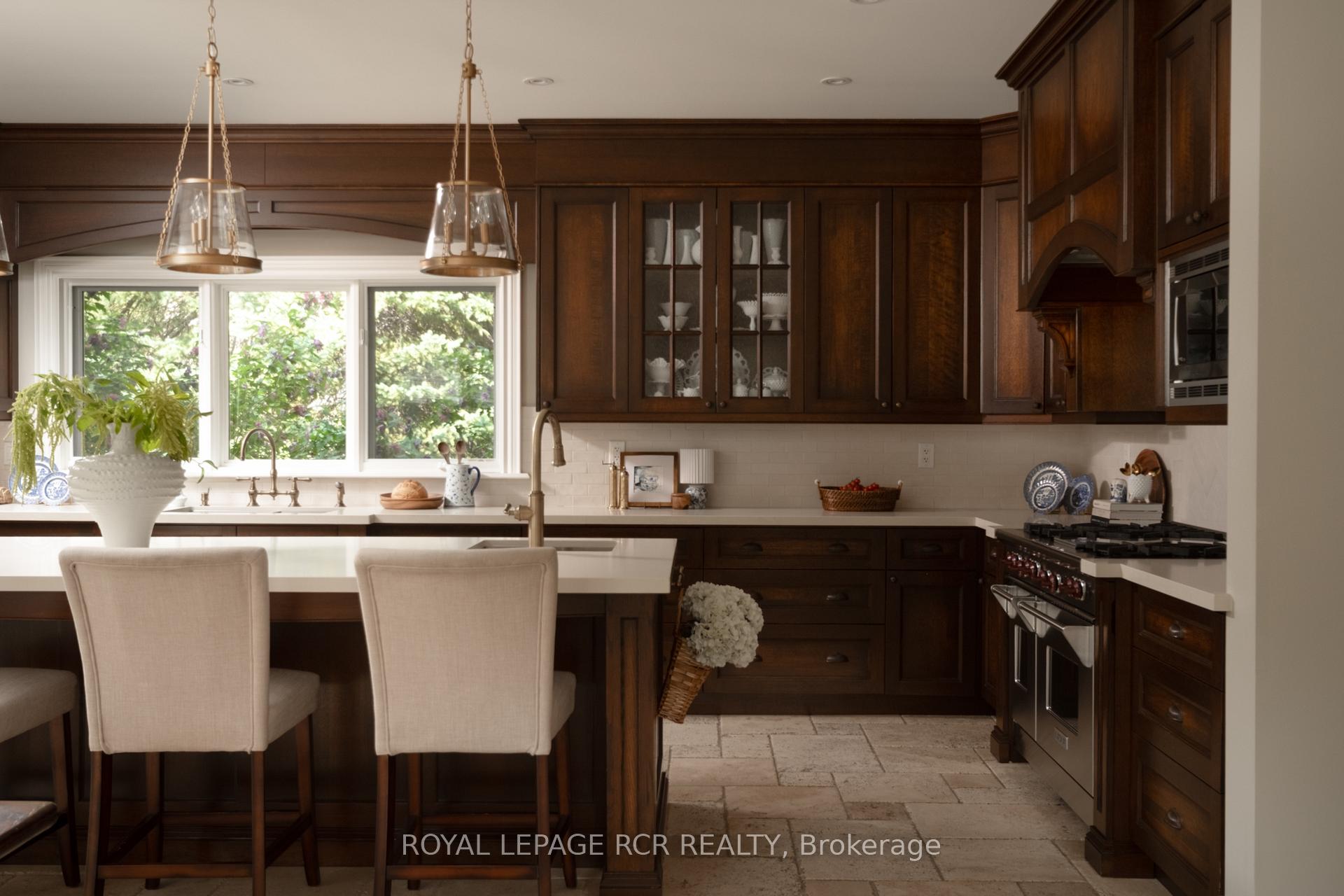 Photo 10 of 84 Kennedy Road, Caledon, Cheltenham — HOMEH