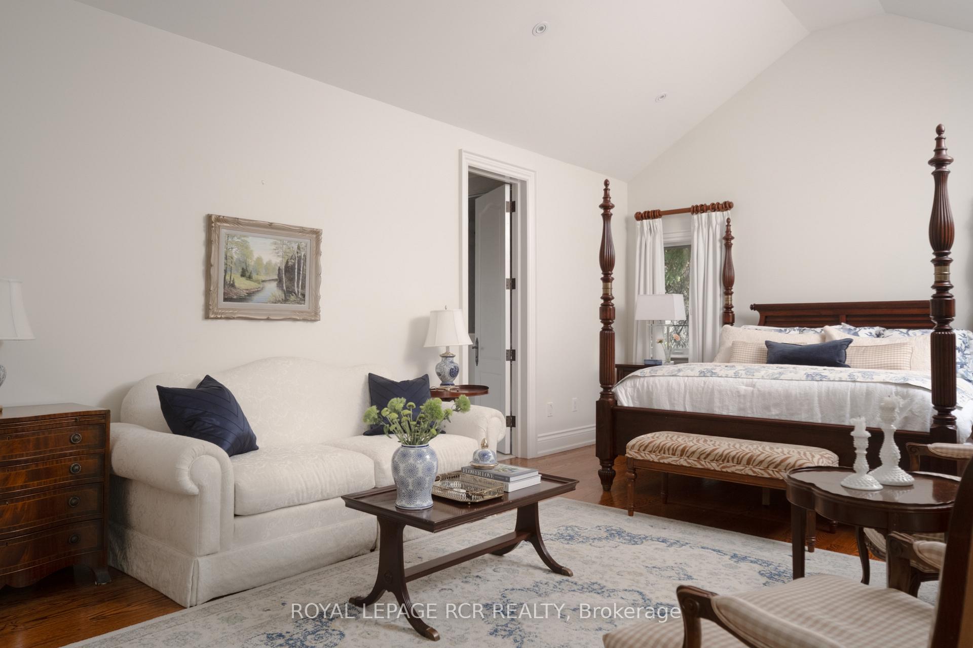 Photo 18 of 84 Kennedy Road, Caledon, Cheltenham — HOMEH