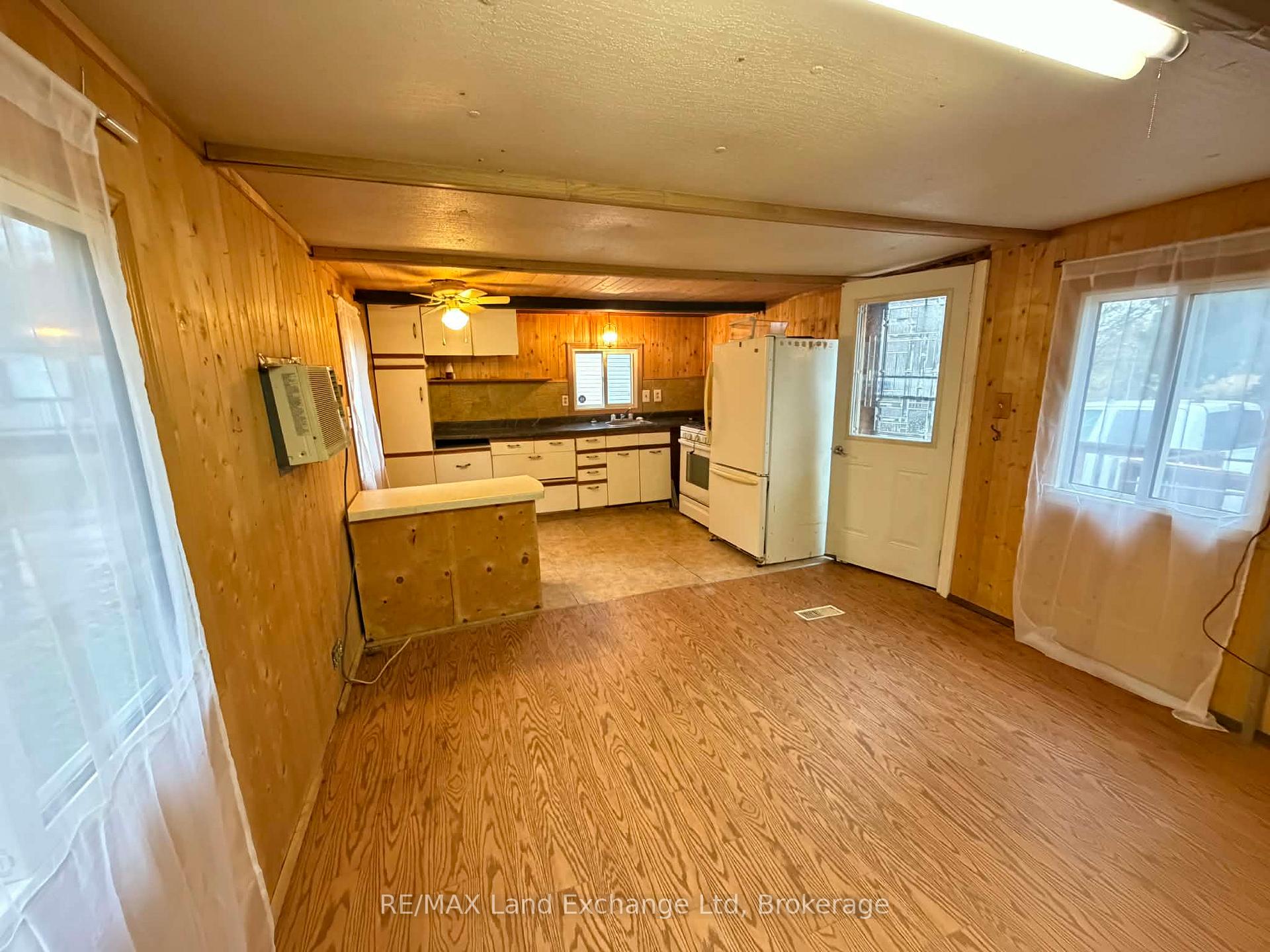 Photo 4 of Unit 27, 343 Victoria Street, Central Huron, Clinton — HOMEH