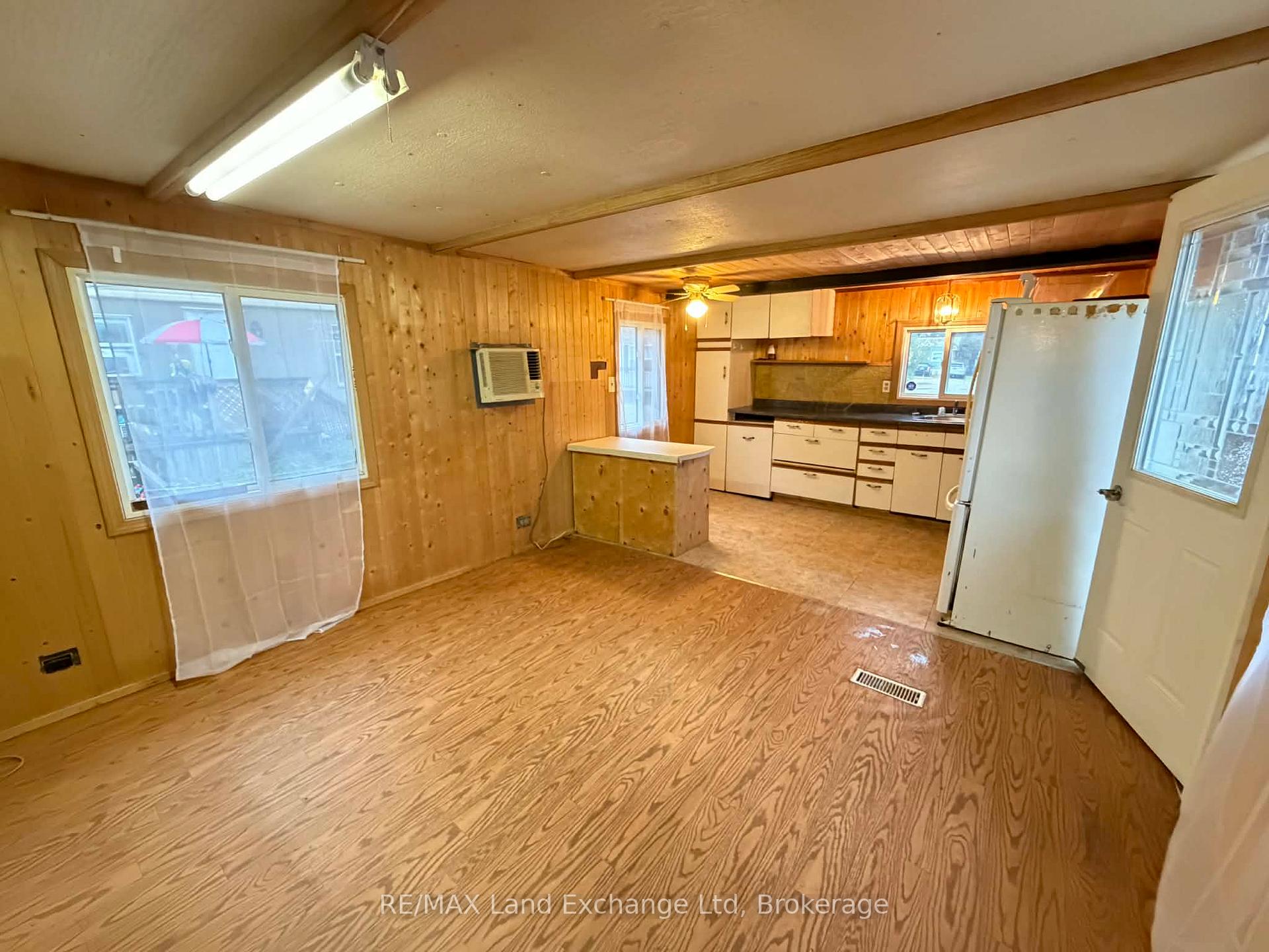 Photo 5 of Unit 27, 343 Victoria Street, Central Huron, Clinton — HOMEH