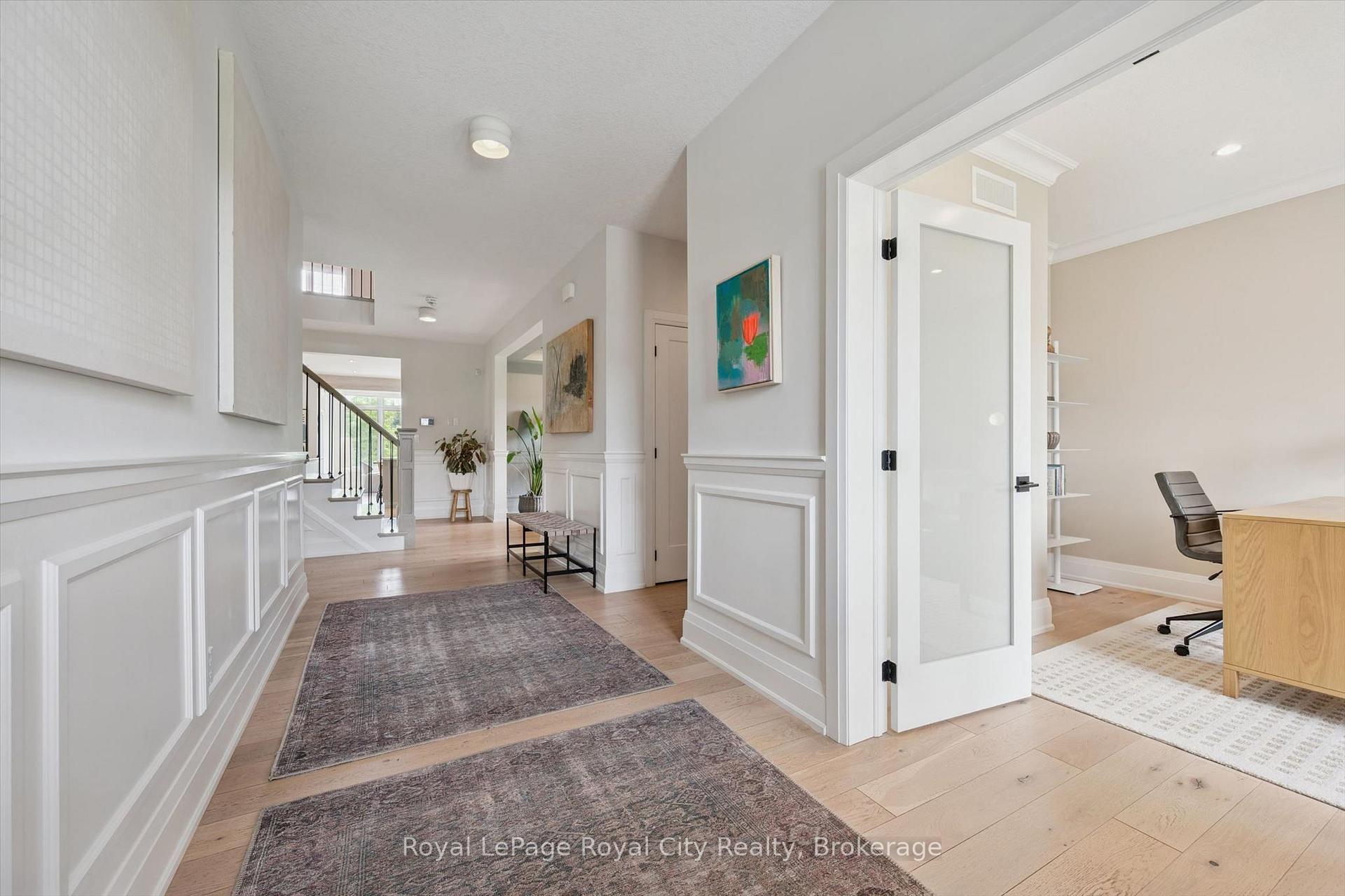 Photo 4 of 22 Hilltop Road, Guelph, Victoria North — HOMEH