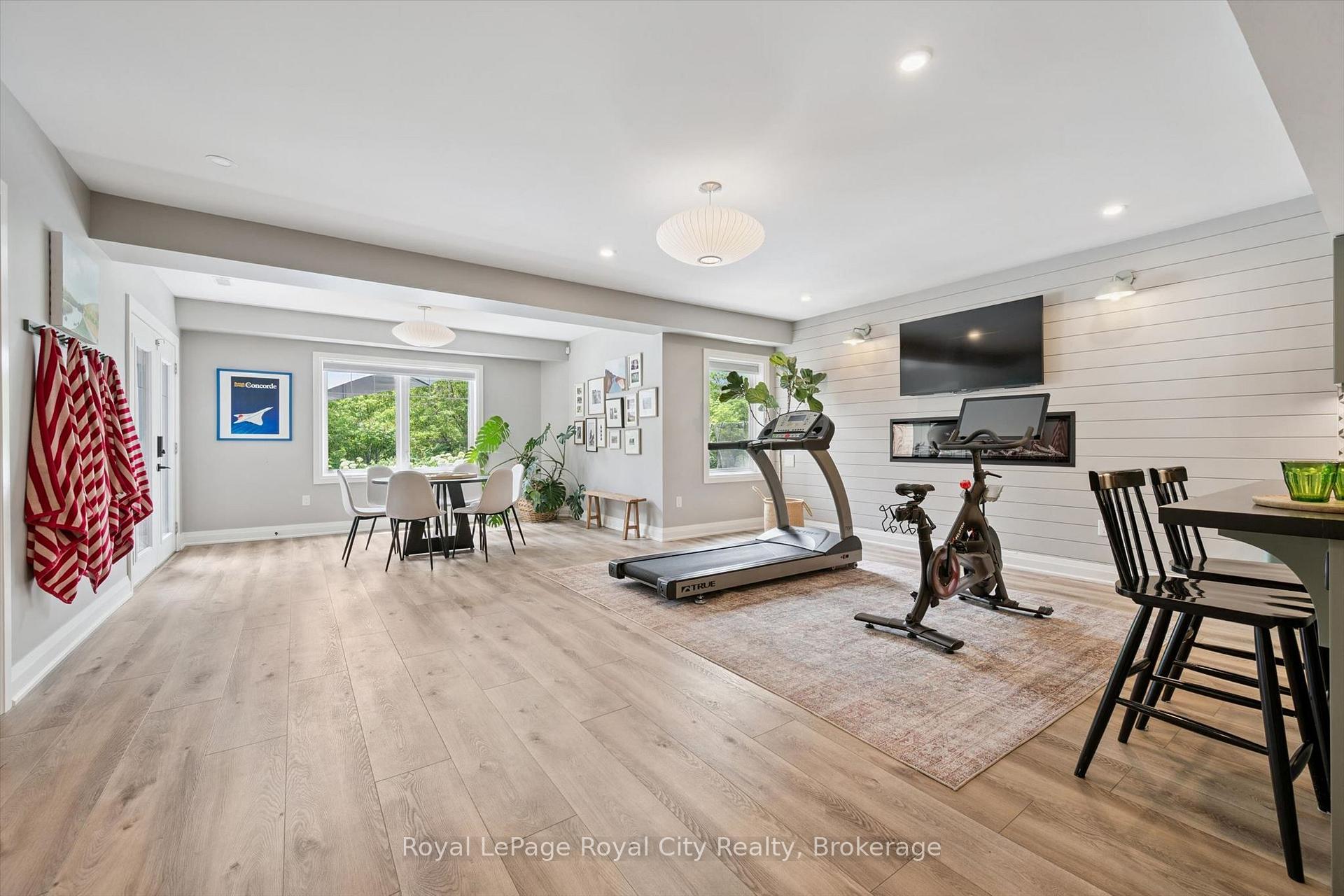 Photo 38 of 22 Hilltop Road, Guelph, Victoria North — HOMEH