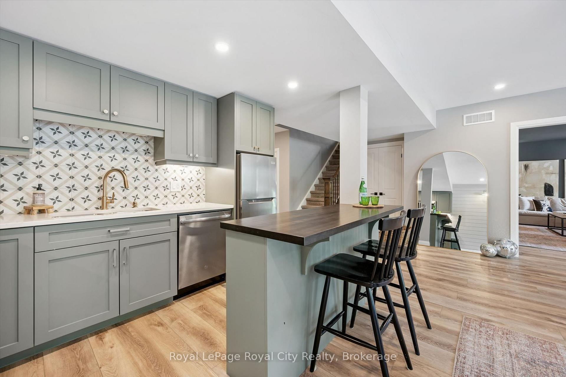 Photo 39 of 22 Hilltop Road, Guelph, Victoria North — HOMEH