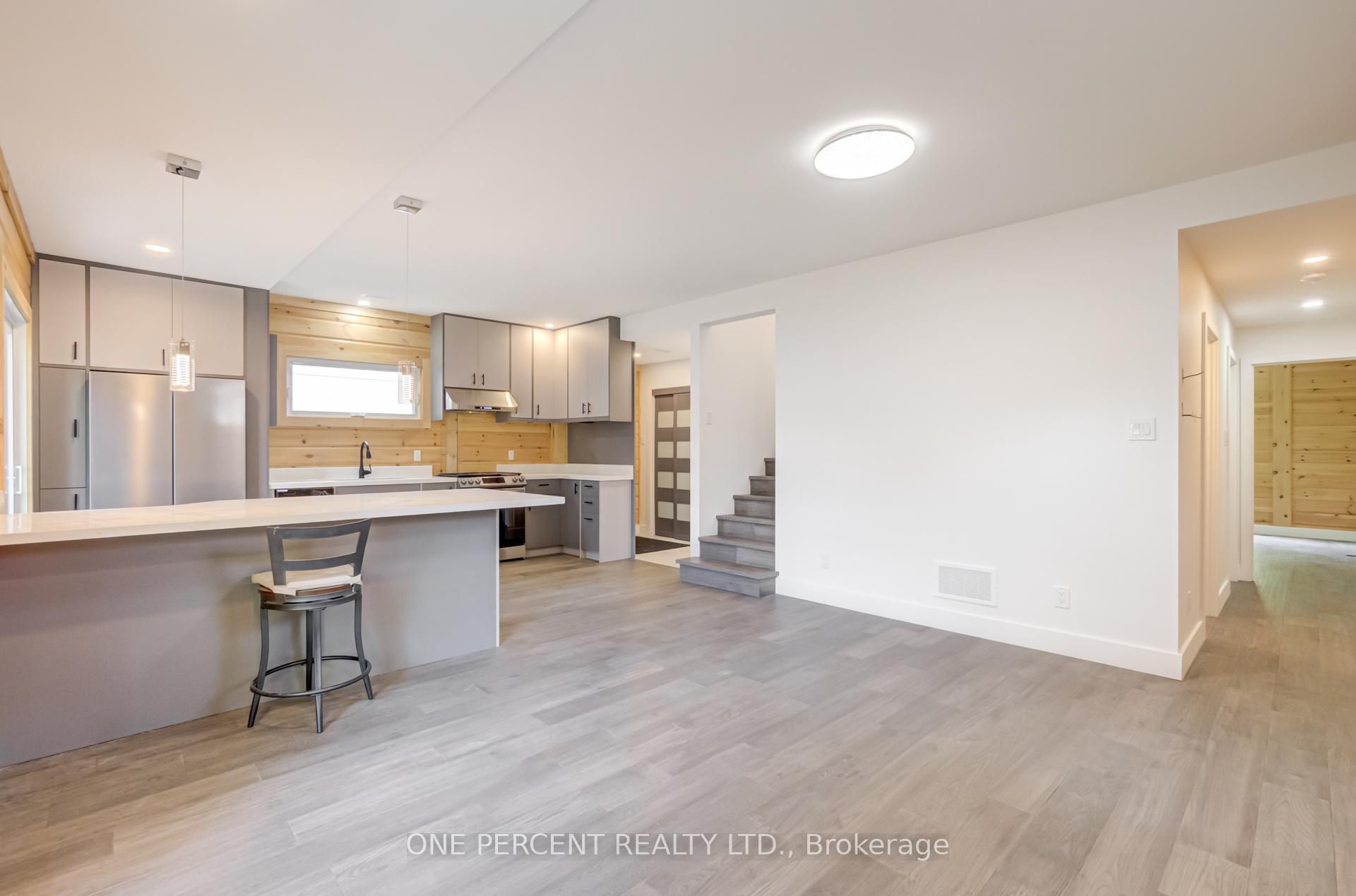 Photo 11 of 57 Rosehill Drive, Whitchurch-Stouffville, Rural Whitchurch-Stouffville — HOMEH
