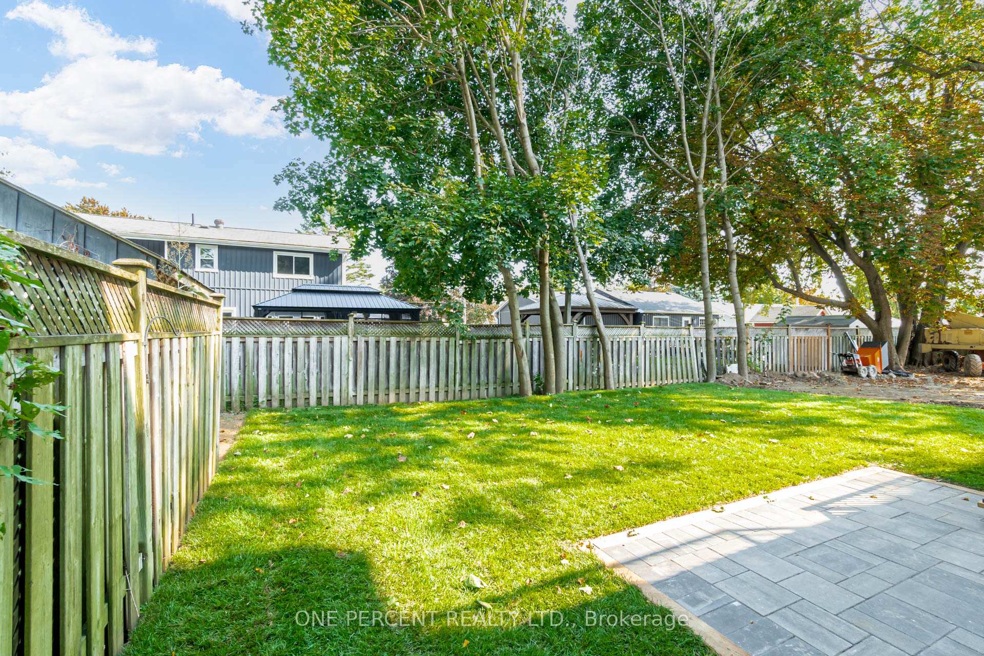 Photo 36 of 57 Rosehill Drive, Whitchurch-Stouffville, Rural Whitchurch-Stouffville — HOMEH