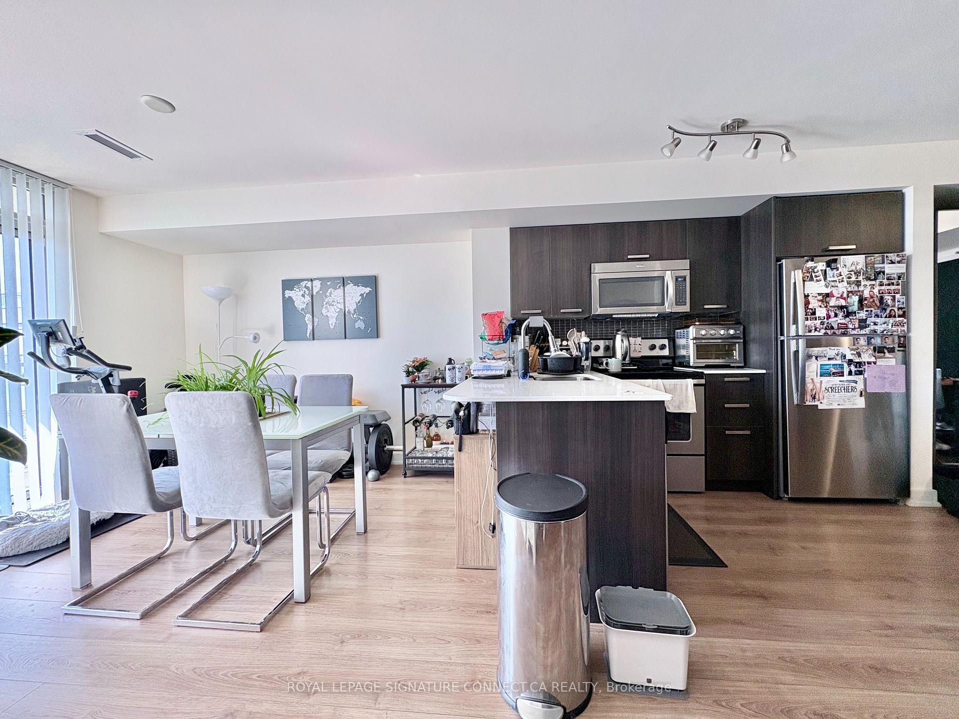 Photo 7 of Unit 804, 78 Tecumseth Street, Toronto, Niagara — HOMEH