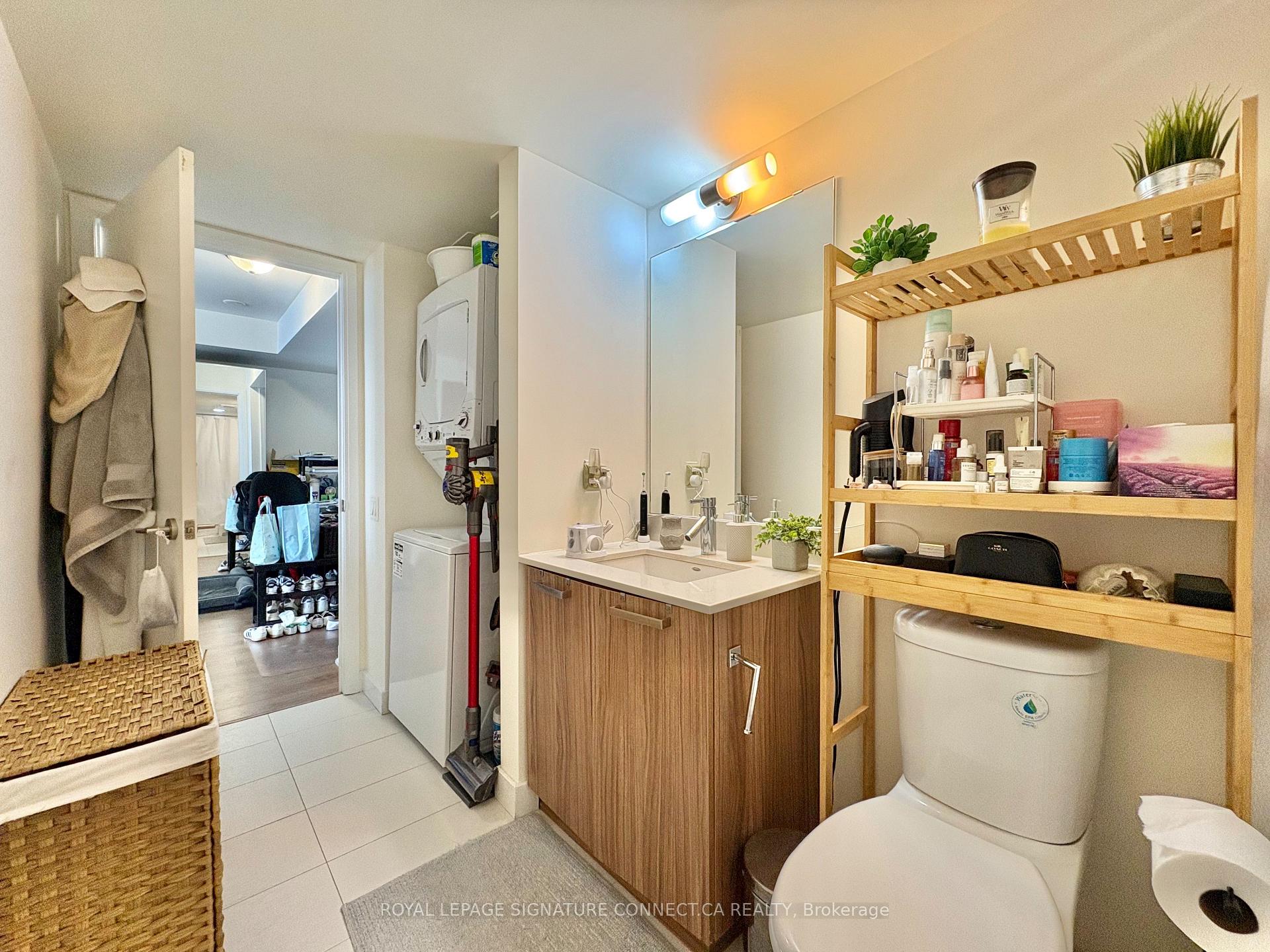 Photo 14 of Unit 804, 78 Tecumseth Street, Toronto, Niagara — HOMEH
