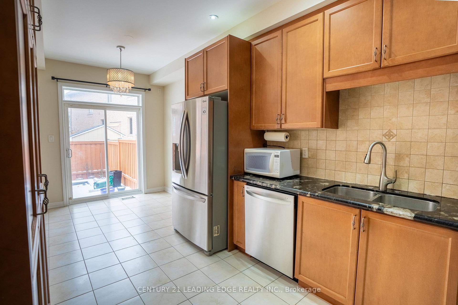Photo 3 of 3229 Edwyna Drive, Mississauga, Churchill Meadows — HOMEH