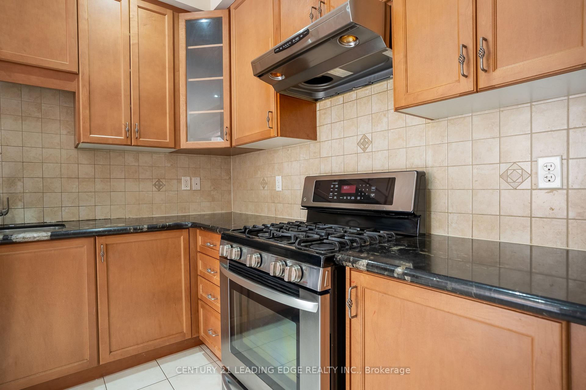 Photo 6 of 3229 Edwyna Drive, Mississauga, Churchill Meadows — HOMEH