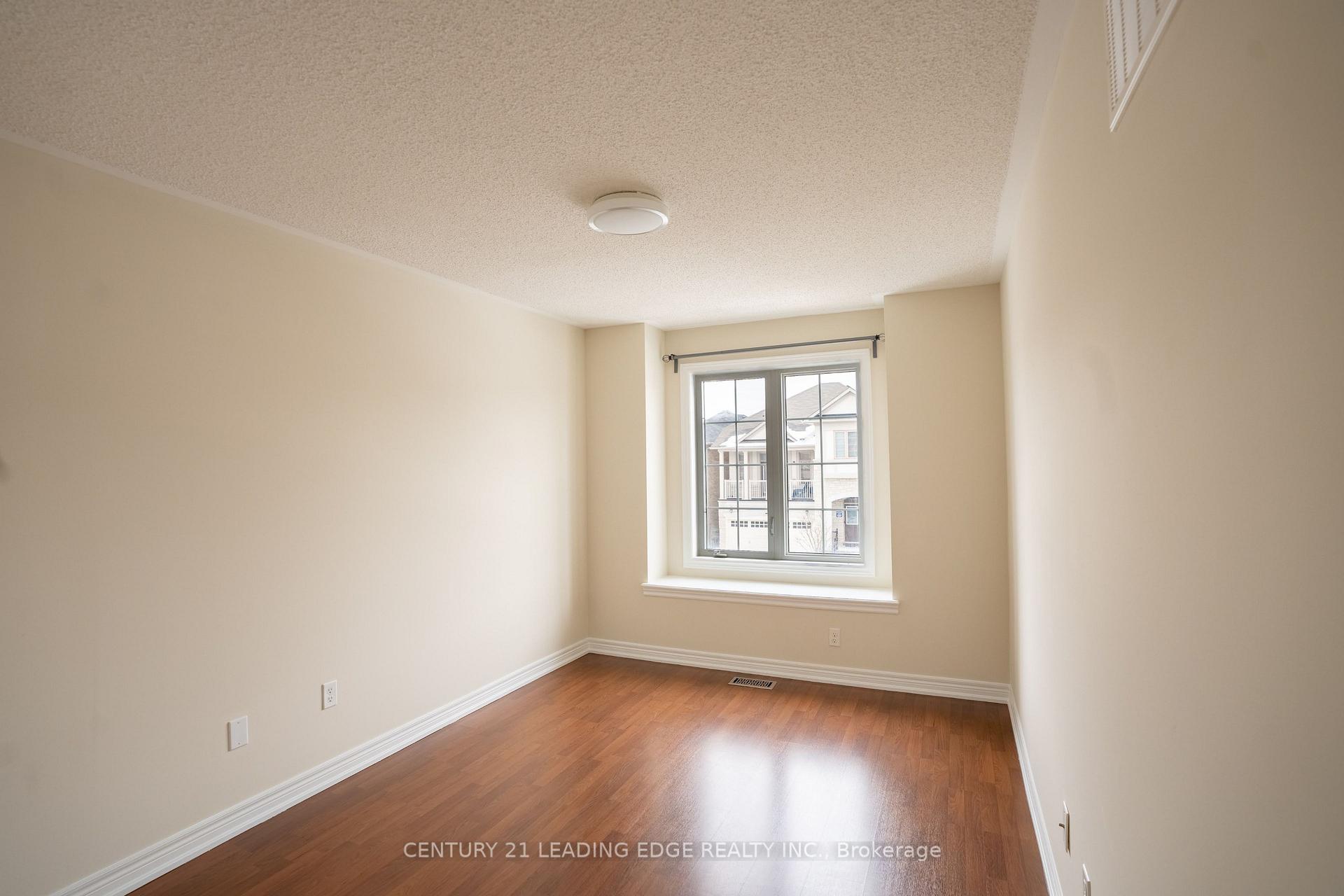Photo 8 of 3229 Edwyna Drive, Mississauga, Churchill Meadows — HOMEH