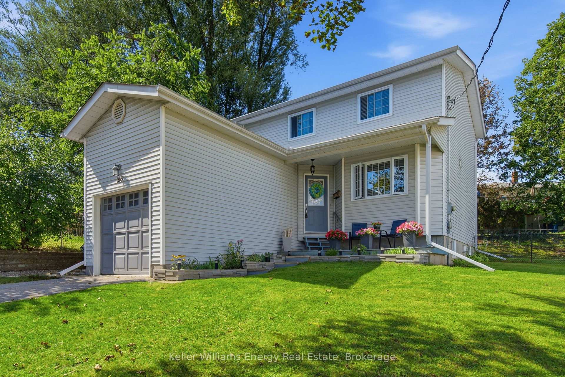 Photo of 216 Gallagher Street