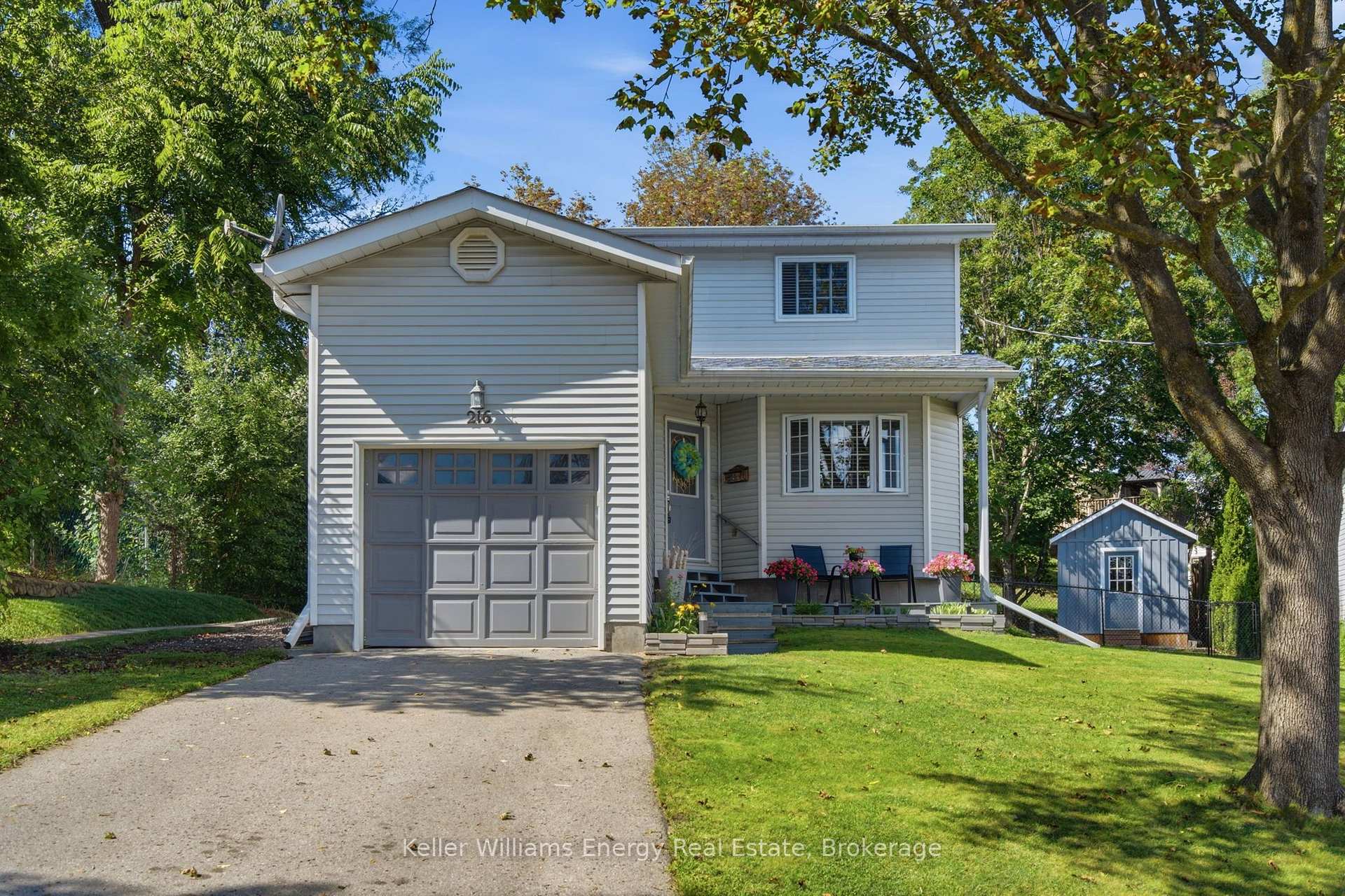 Photo 3 of 216 Gallagher Street, Peterborough, Northcrest Ward 5 — HOMEH