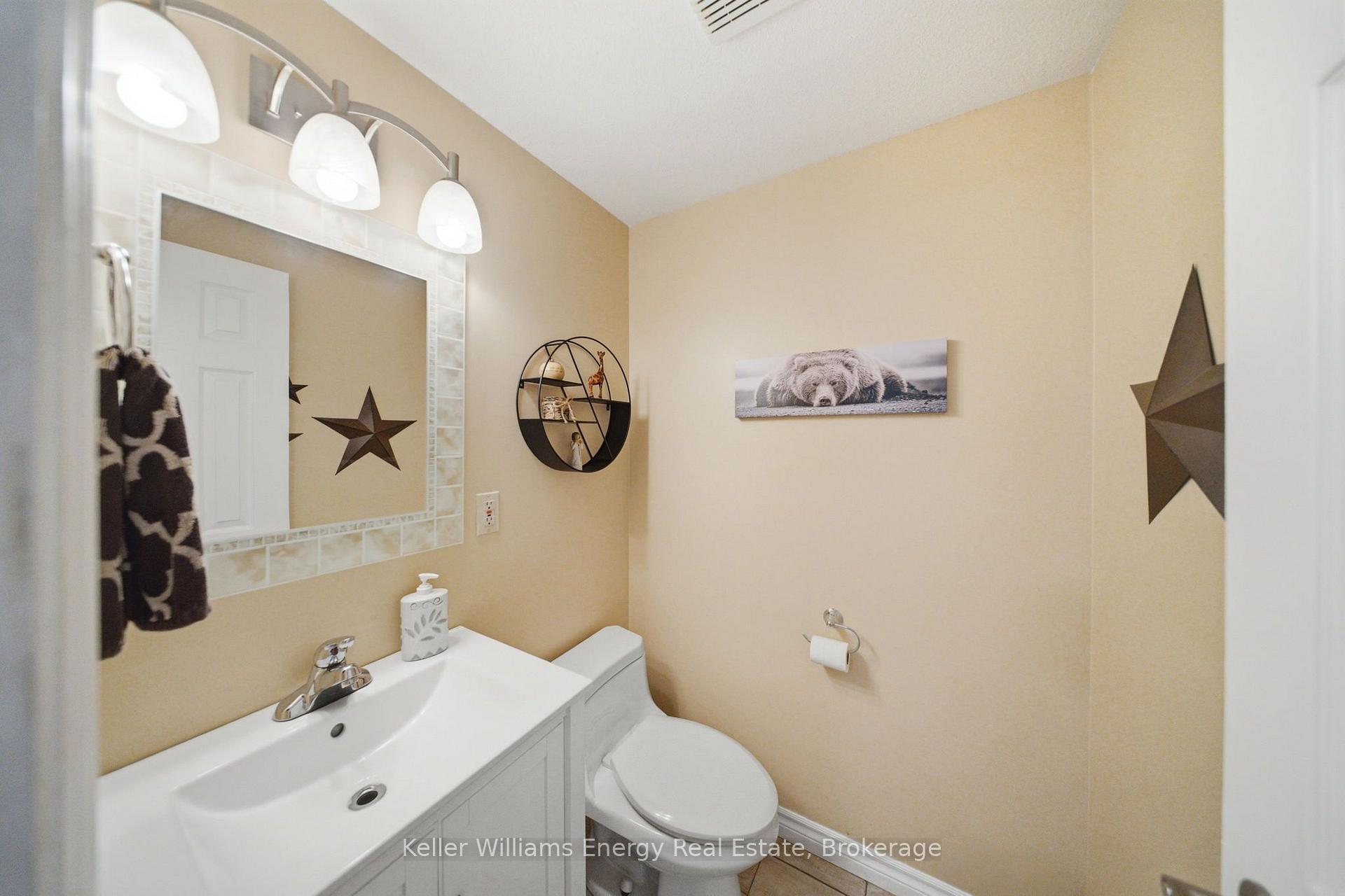 Photo 20 of 216 Gallagher Street, Peterborough, Northcrest Ward 5 — HOMEH