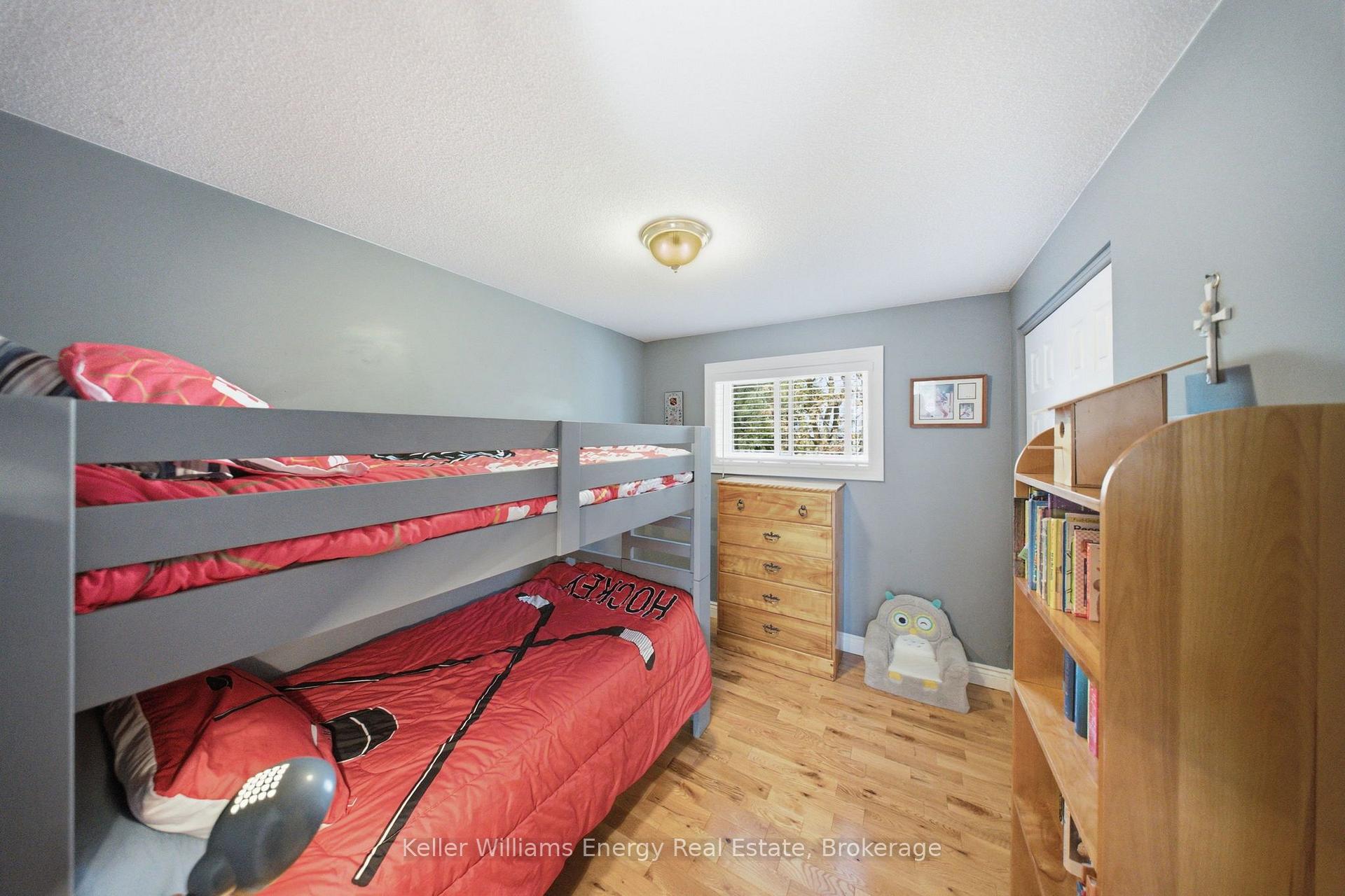 Photo 21 of 216 Gallagher Street, Peterborough, Northcrest Ward 5 — HOMEH