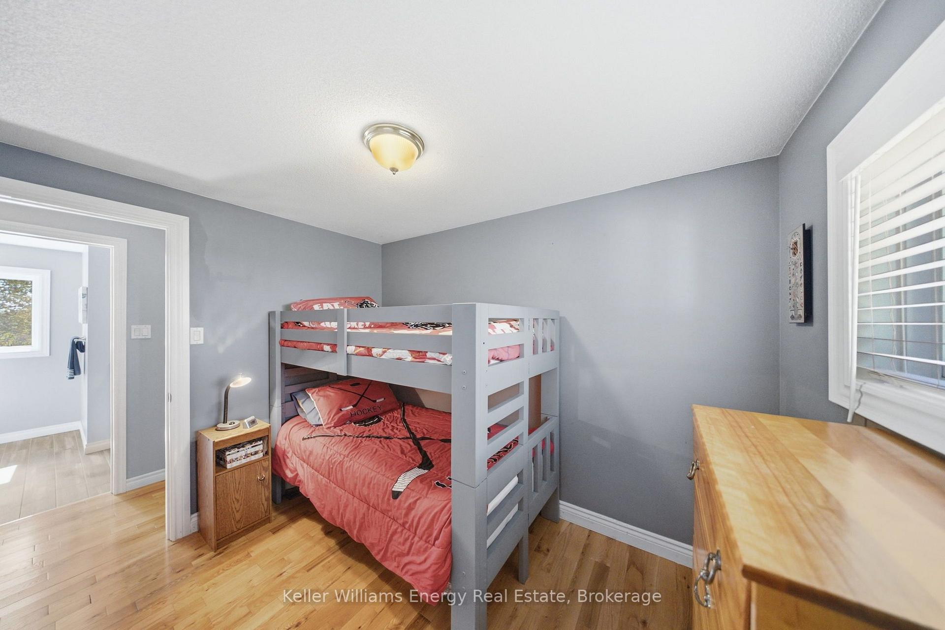 Photo 22 of 216 Gallagher Street, Peterborough, Northcrest Ward 5 — HOMEH