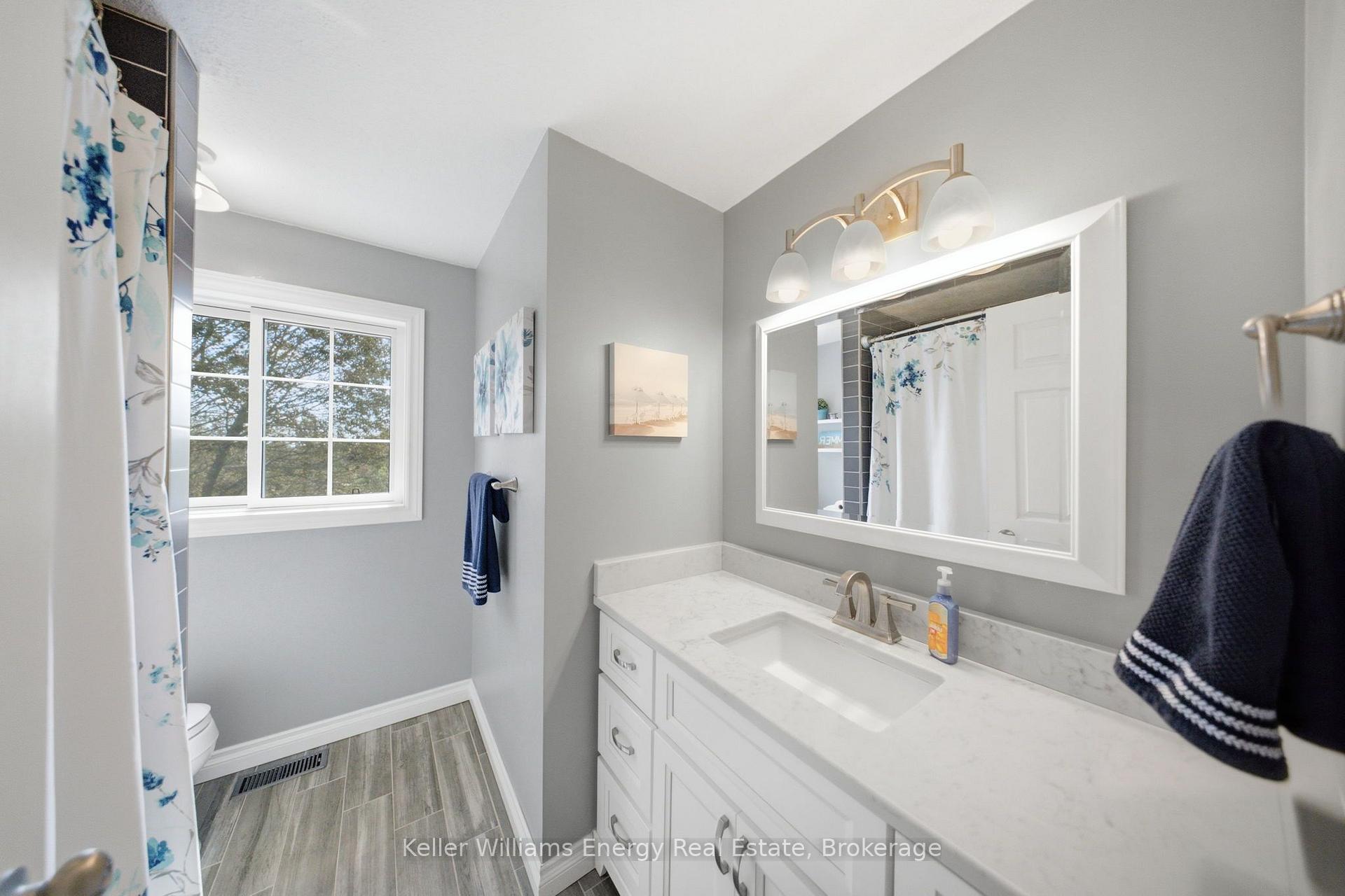 Photo 23 of 216 Gallagher Street, Peterborough, Northcrest Ward 5 — HOMEH