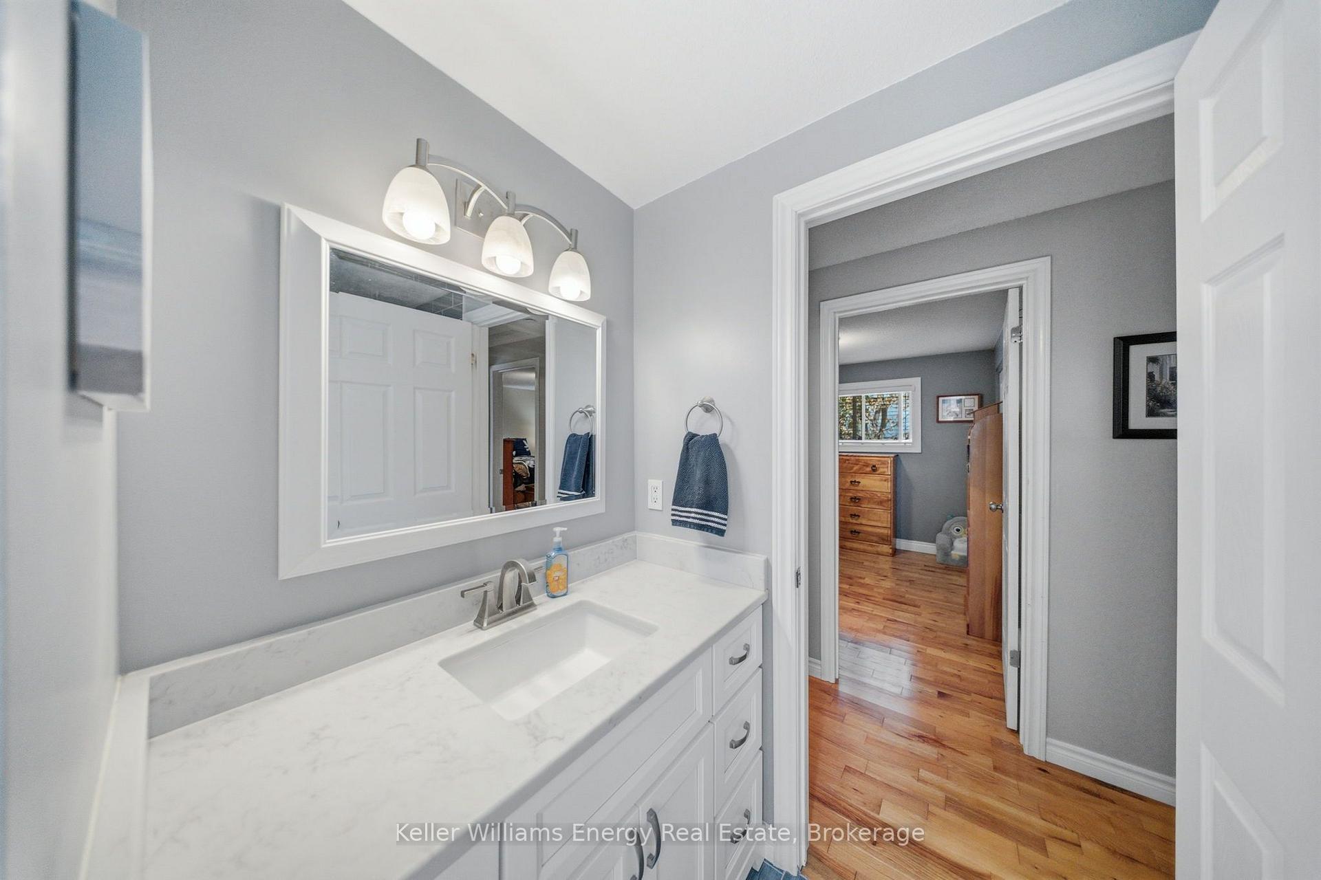 Photo 24 of 216 Gallagher Street, Peterborough, Northcrest Ward 5 — HOMEH