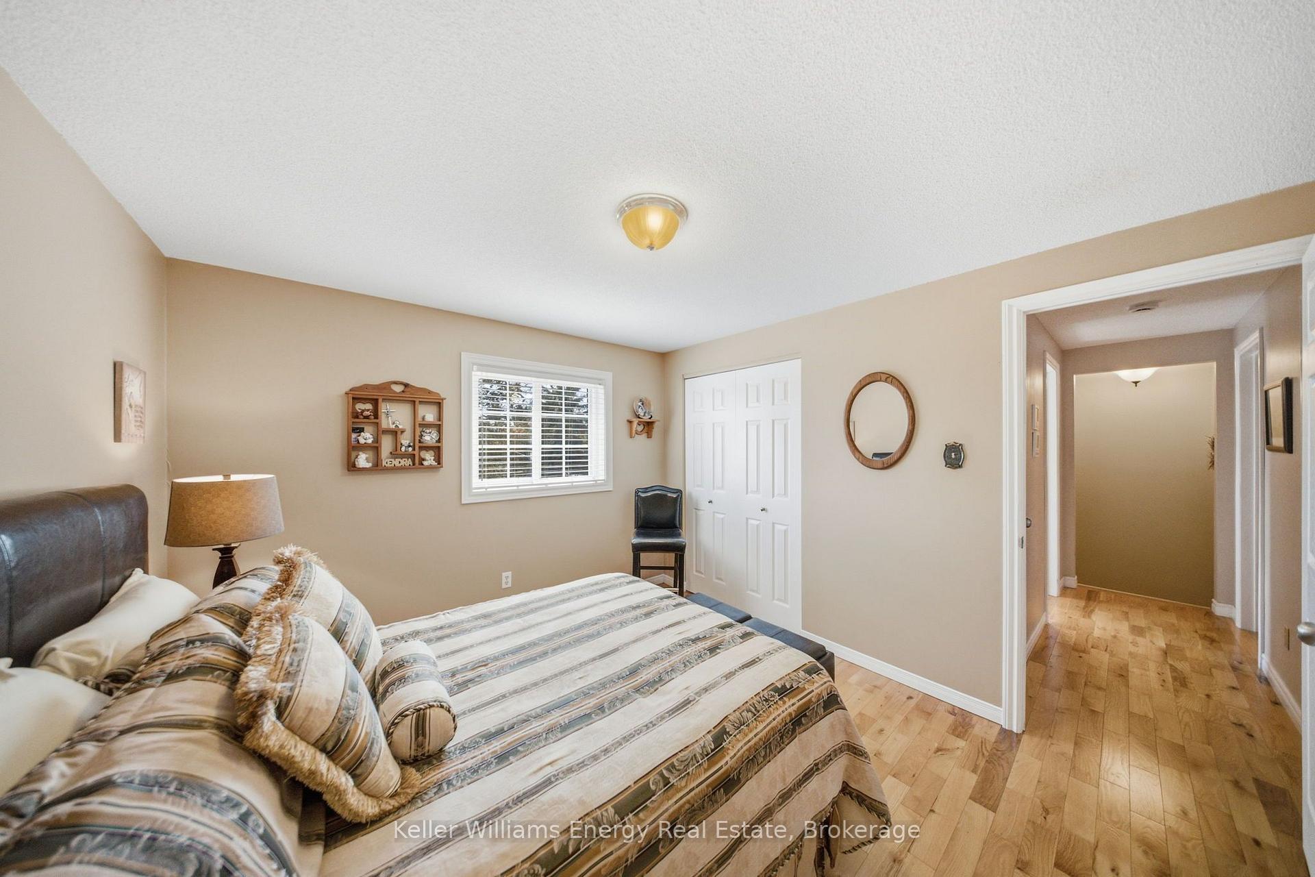 Photo 31 of 216 Gallagher Street, Peterborough, Northcrest Ward 5 — HOMEH