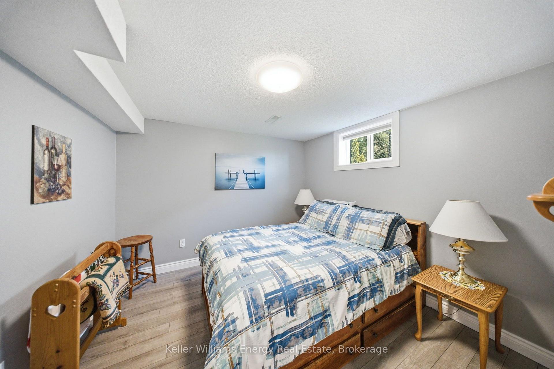 Photo 36 of 216 Gallagher Street, Peterborough, Northcrest Ward 5 — HOMEH