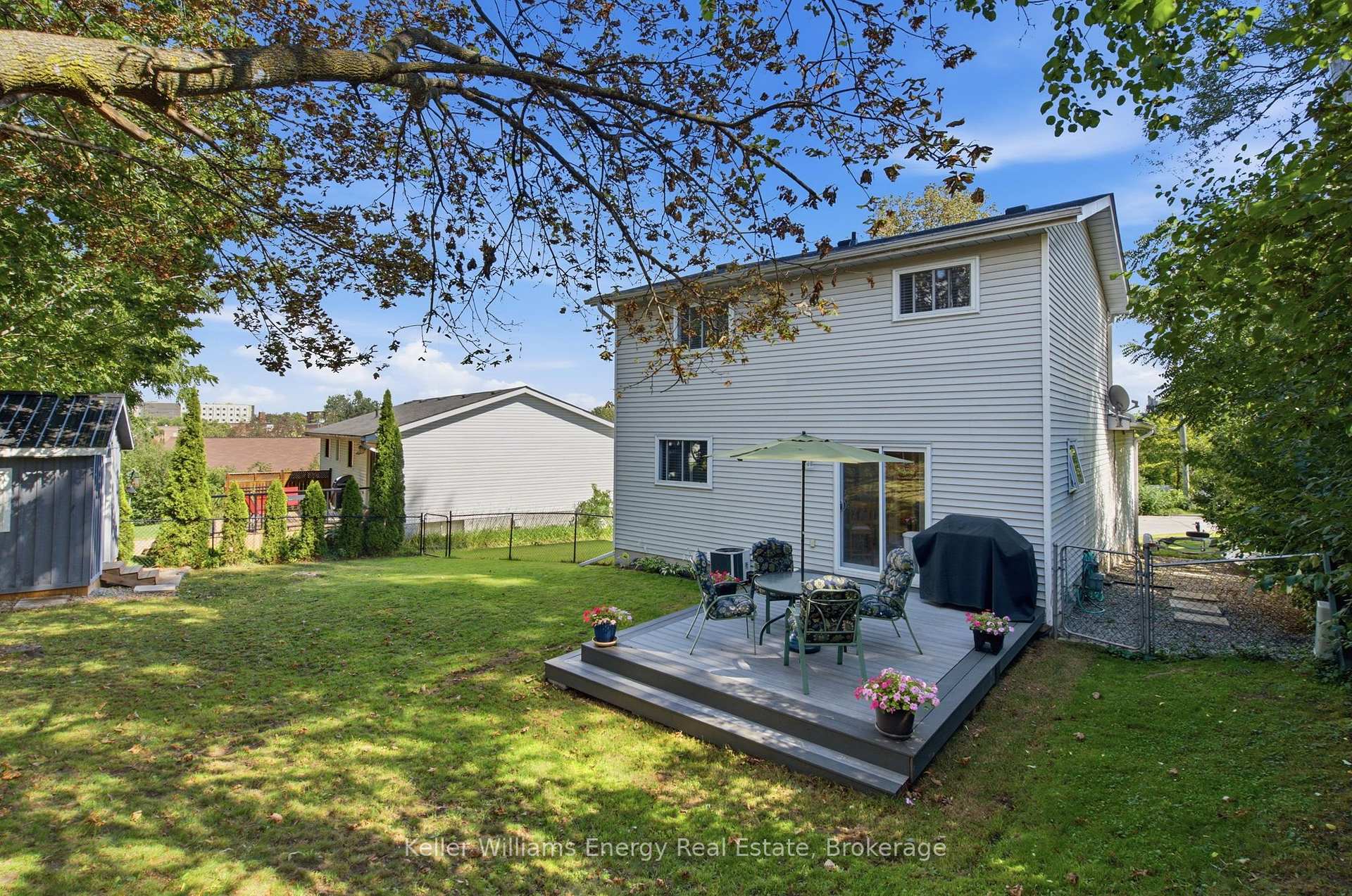 Photo 42 of 216 Gallagher Street, Peterborough, Northcrest Ward 5 — HOMEH
