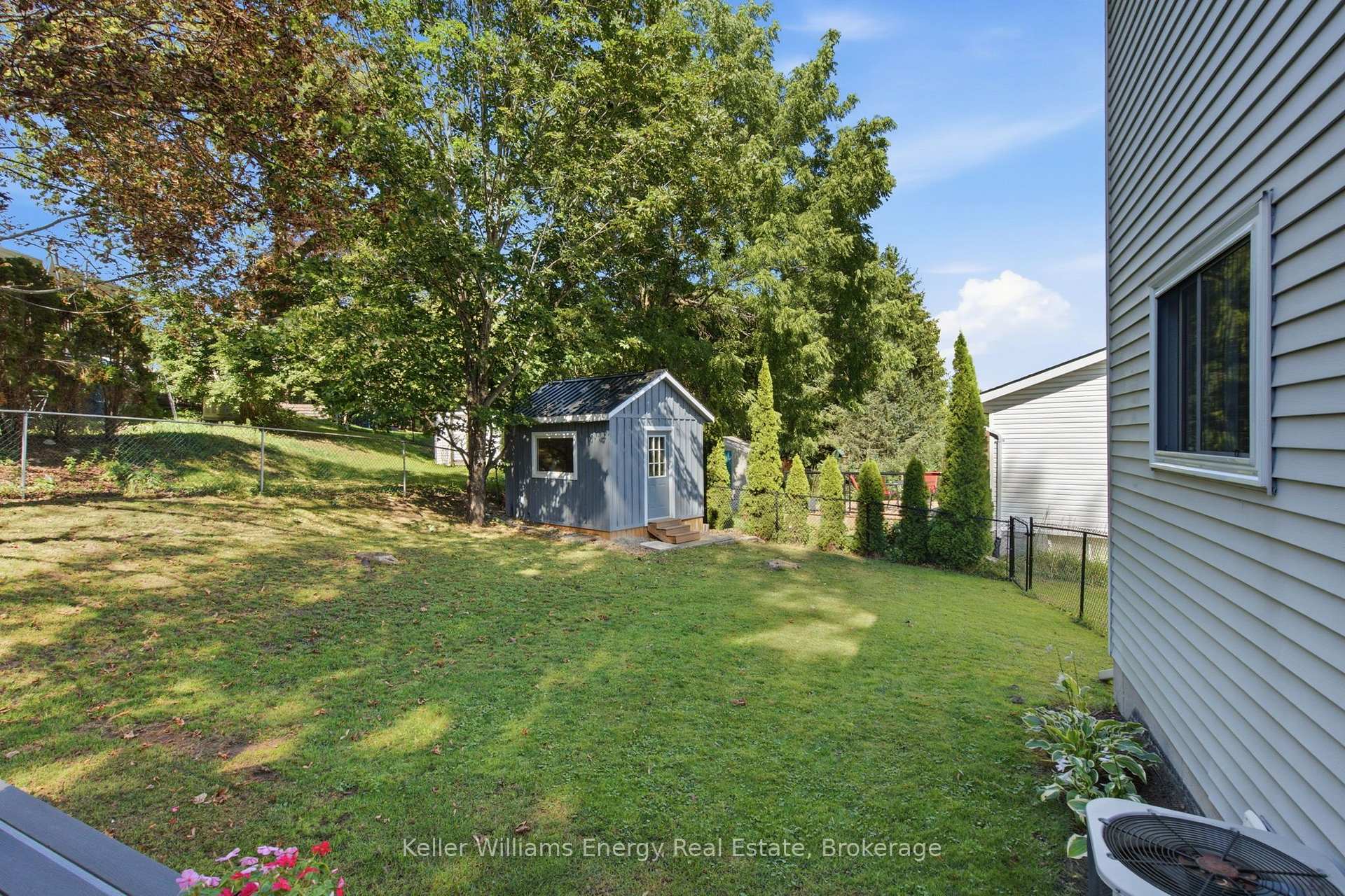 Photo 45 of 216 Gallagher Street, Peterborough, Northcrest Ward 5 — HOMEH