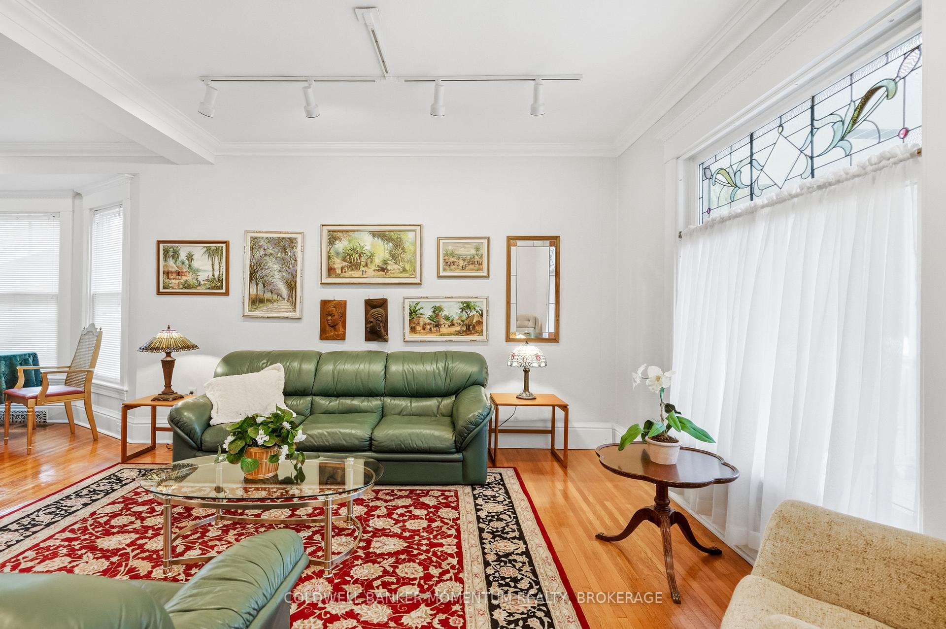 Photo 16 of 3973 St Peter Avenue, Niagara Falls, Stamford — HOMEH