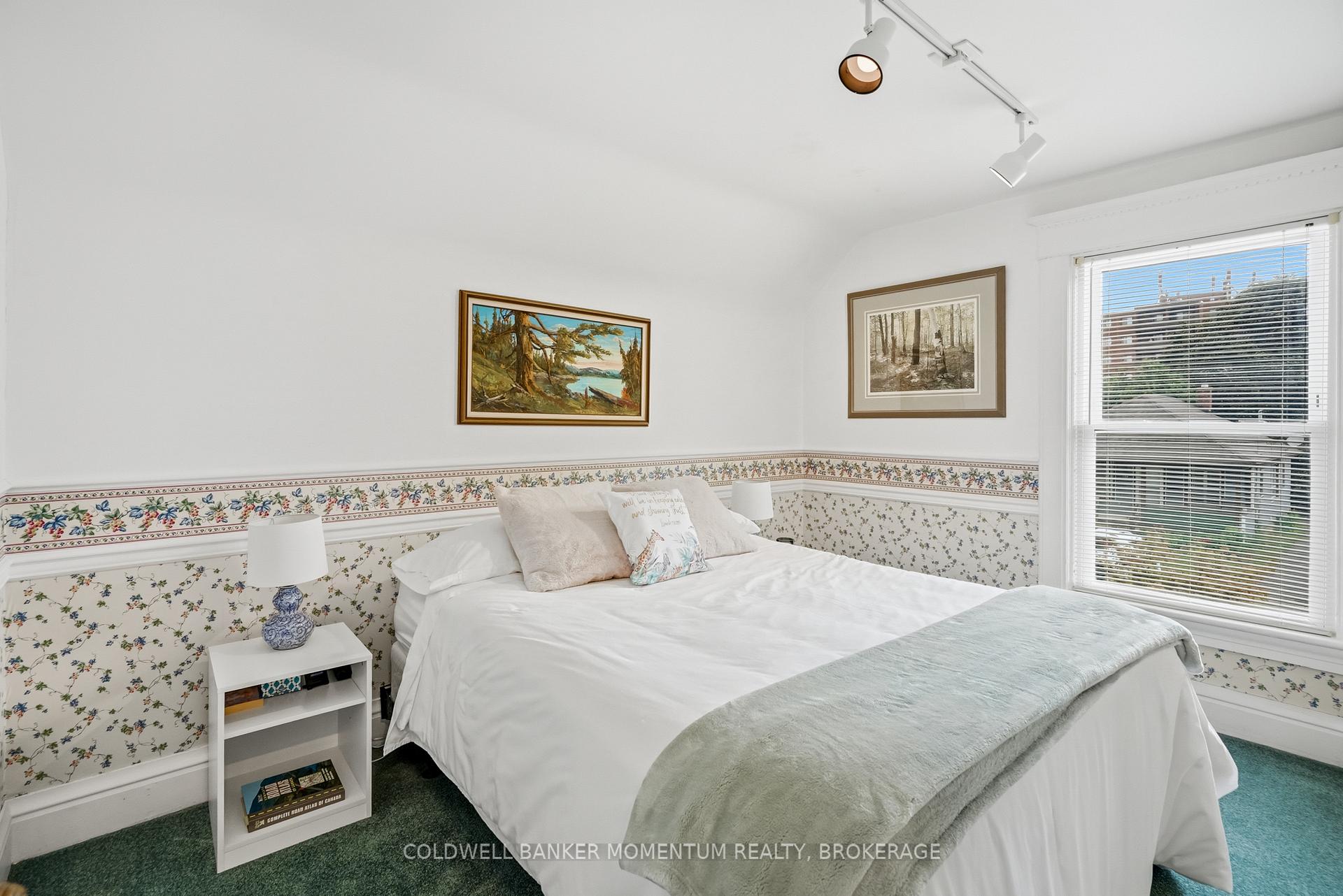 Photo 20 of 3973 St Peter Avenue, Niagara Falls, Stamford — HOMEH