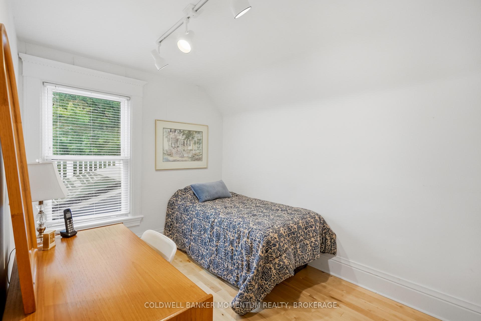 Photo 22 of 3973 St Peter Avenue, Niagara Falls, Stamford — HOMEH