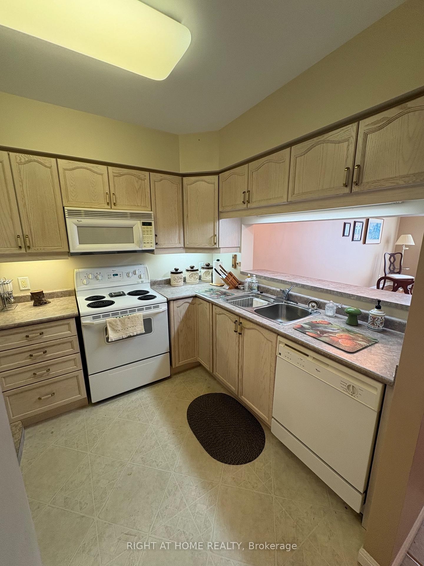 Photo 2 of Unit 509, 90 Dean Avenue, Barrie, Painswick South — HOMEH