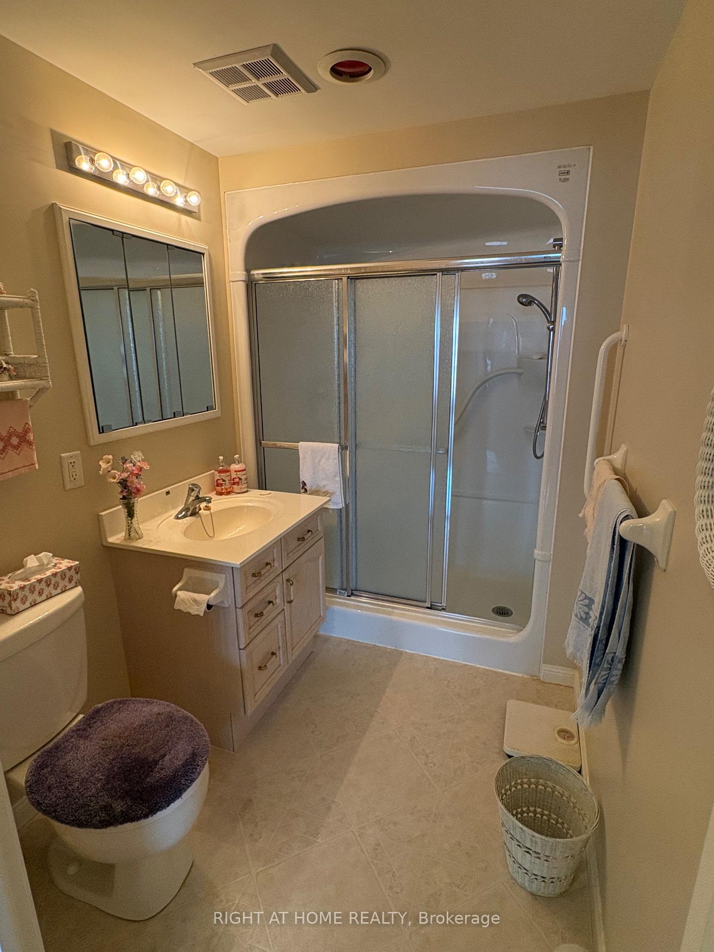 Photo 15 of Unit 509, 90 Dean Avenue, Barrie, Painswick South — HOMEH
