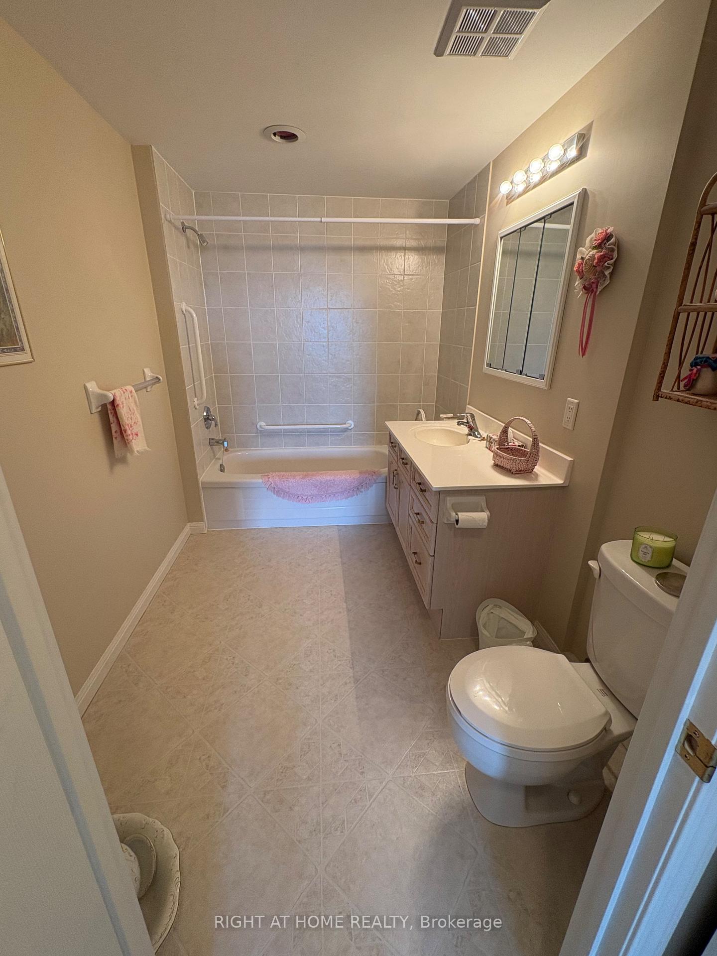 Photo 18 of Unit 509, 90 Dean Avenue, Barrie, Painswick South — HOMEH