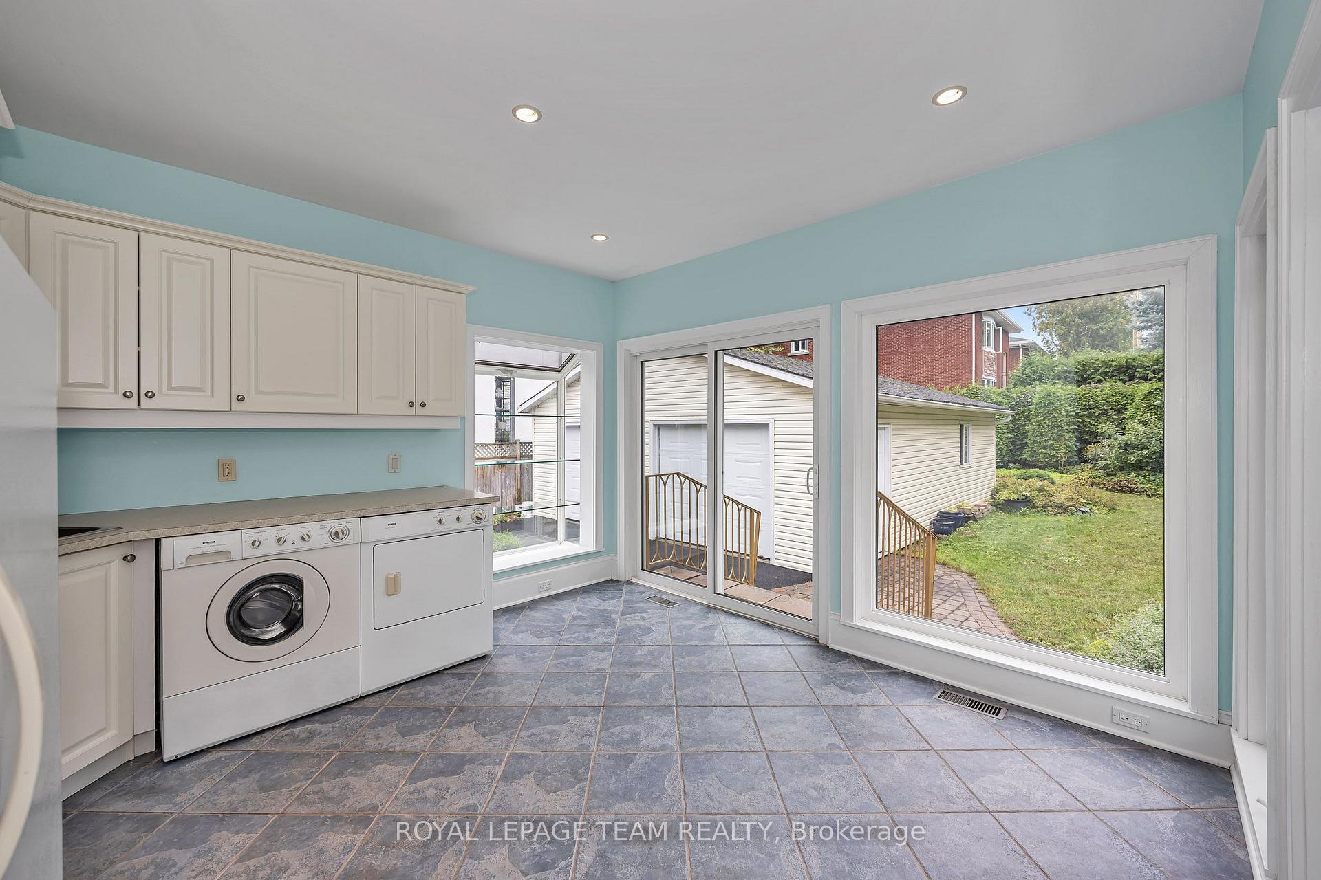 Photo 15 of 658 Tweedsmuir Avenue, Ottawa, Westboro/Hampton Park — HOMEH