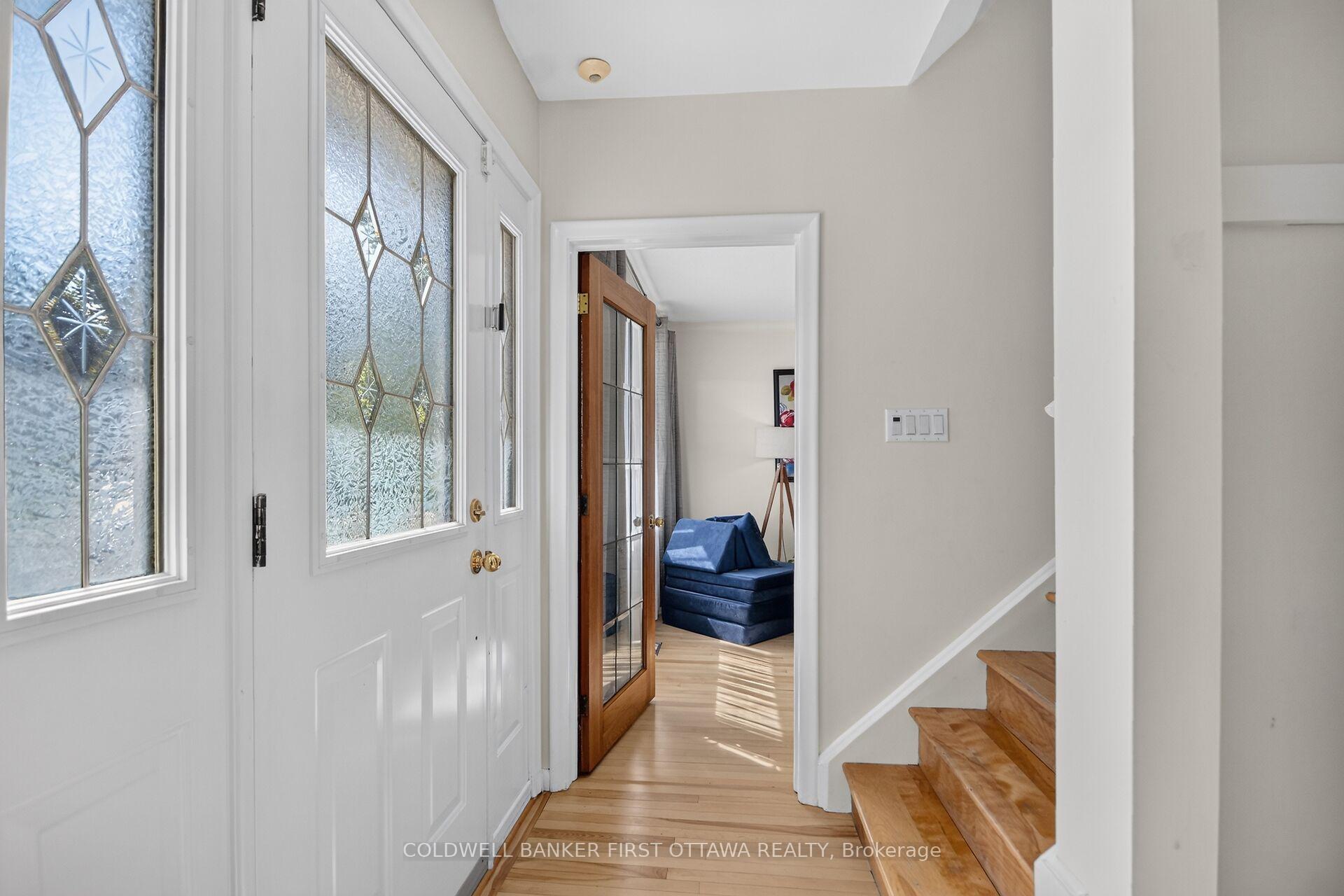 Photo 4 of 779 Halstead Street, Ottawa, Elmvale Acres — HOMEH