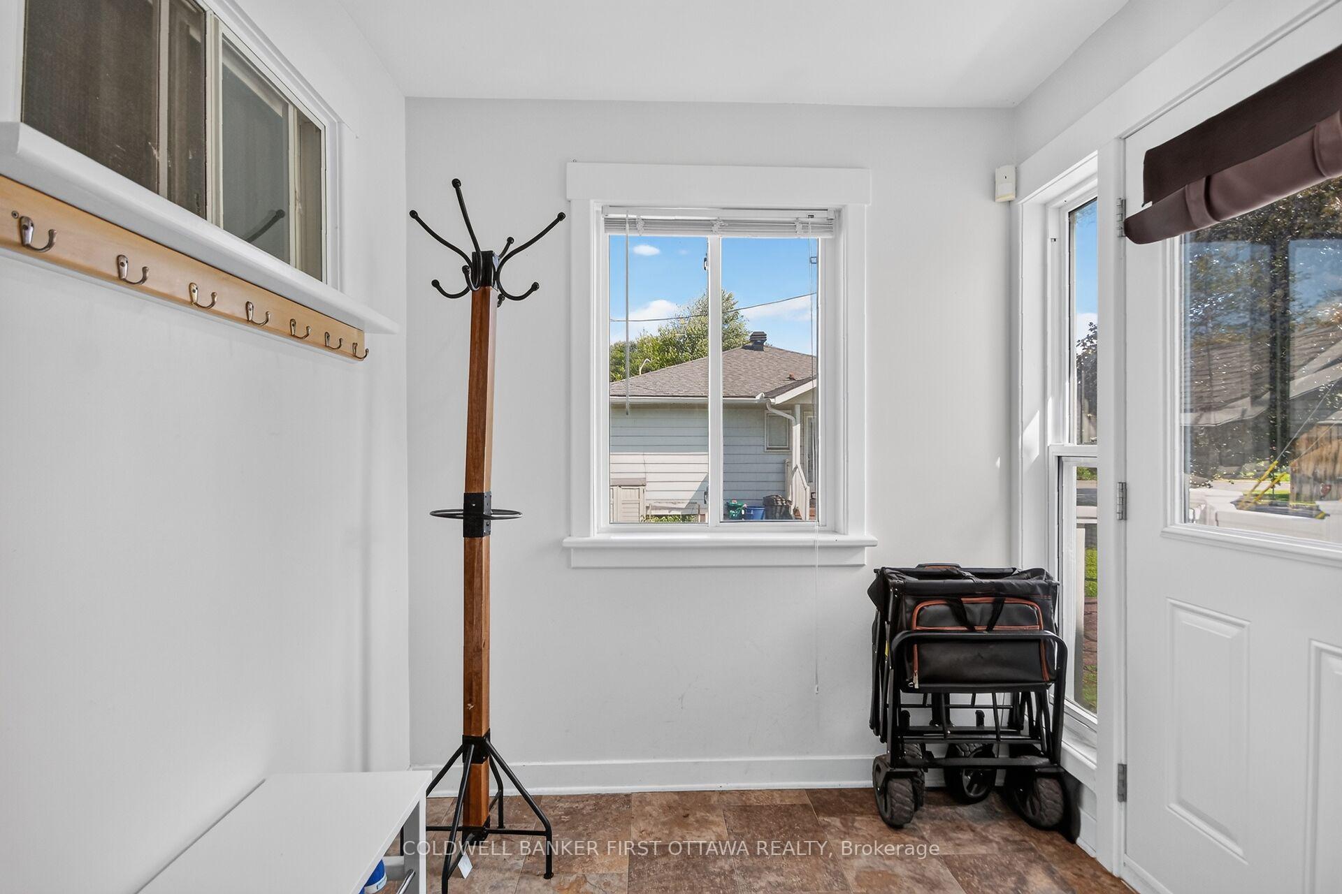 Photo 31 of 779 Halstead Street, Ottawa, Elmvale Acres — HOMEH