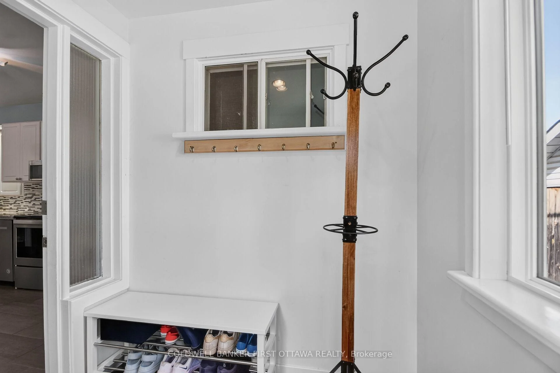 Photo 7 of 779 Halstead Street, Ottawa, Elmvale Acres — HOMEH