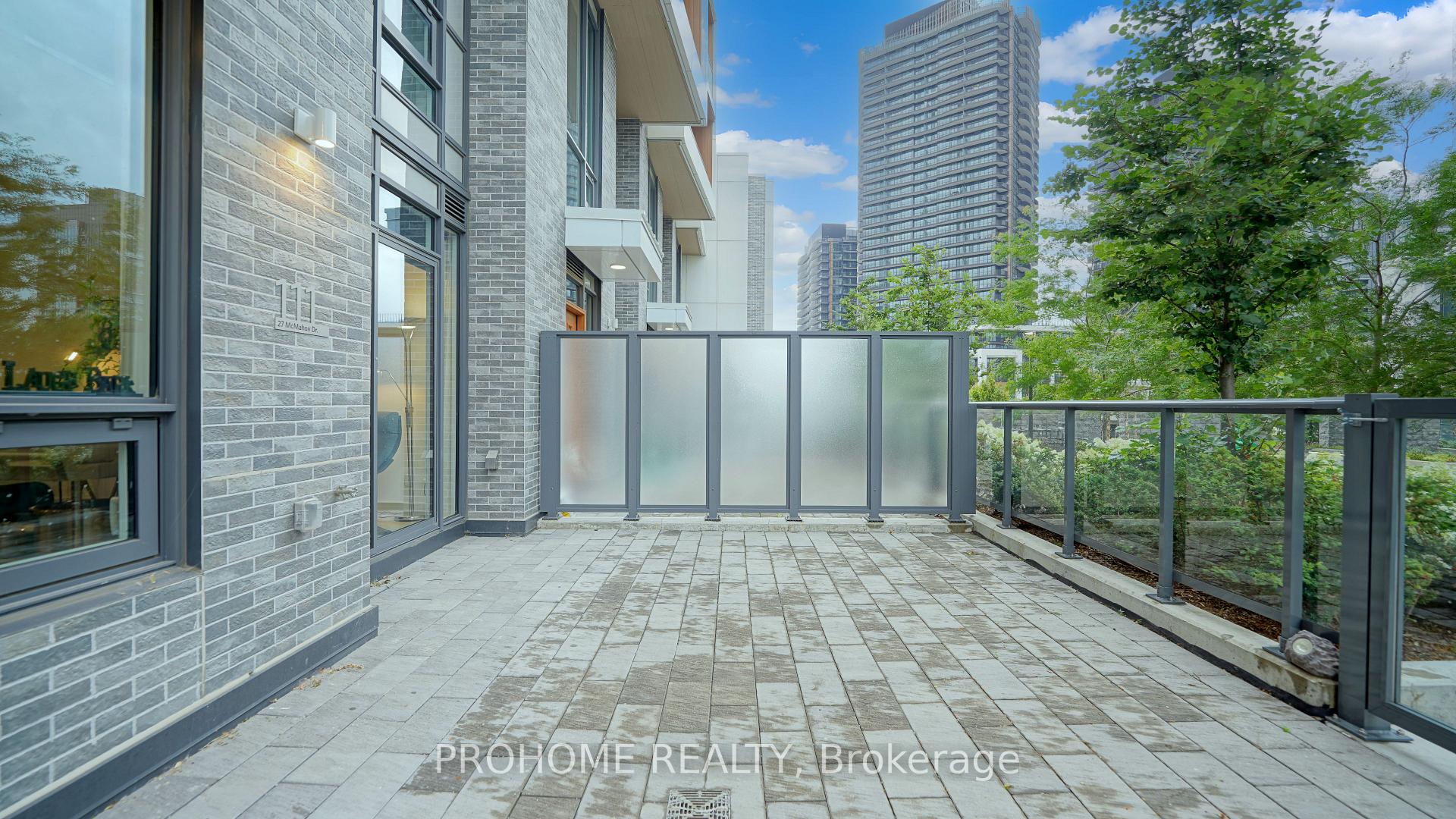 Photo 2 of Unit 111, 27 McMahon Drive, North York, Bayview Village — HOMEH