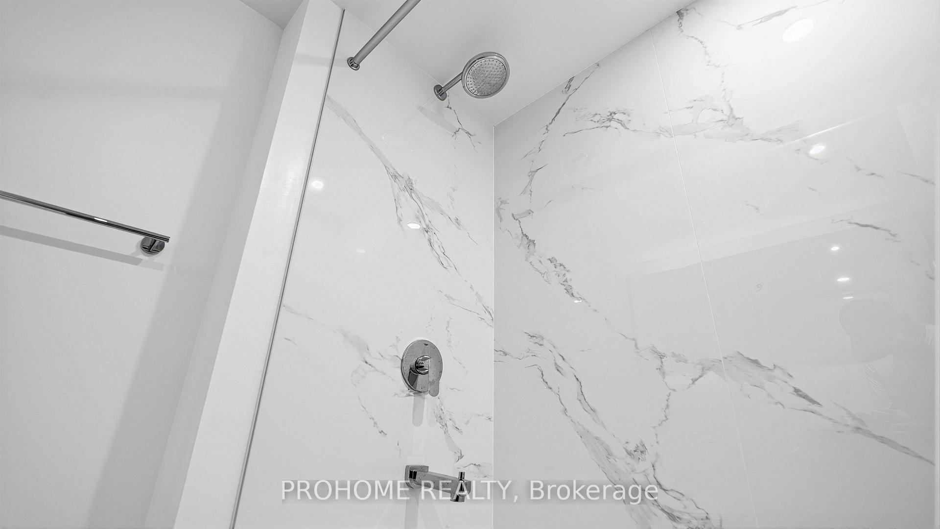 Photo 23 of Unit 111, 27 McMahon Drive, North York, Bayview Village — HOMEH