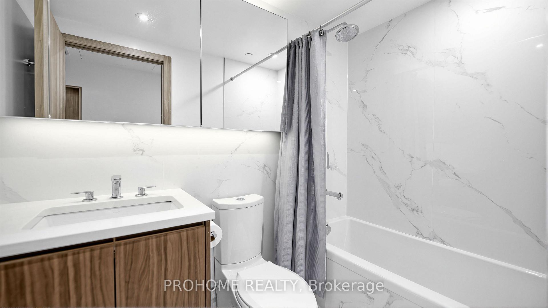 Photo 30 of Unit 111, 27 McMahon Drive, North York, Bayview Village — HOMEH