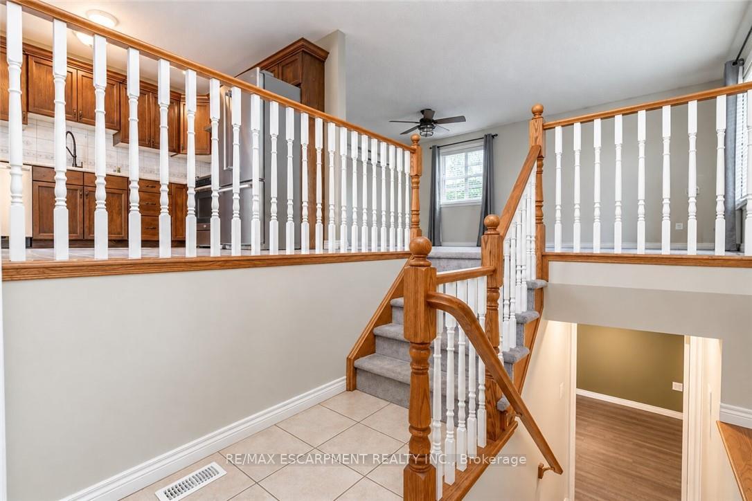 Photo 6 of 25 Donna Drive, Haldimand — HOMEH