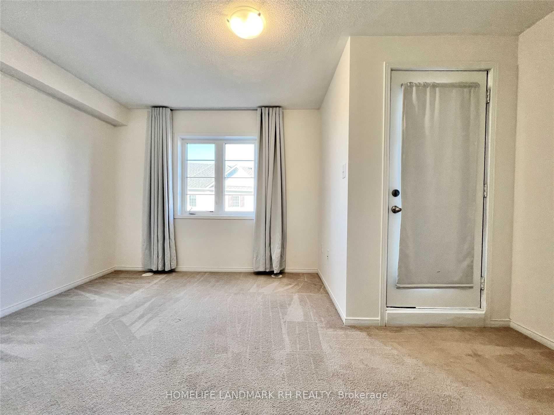 Photo 9 of 2633 Eaglesham Path, Oshawa, Windfields — HOMEH